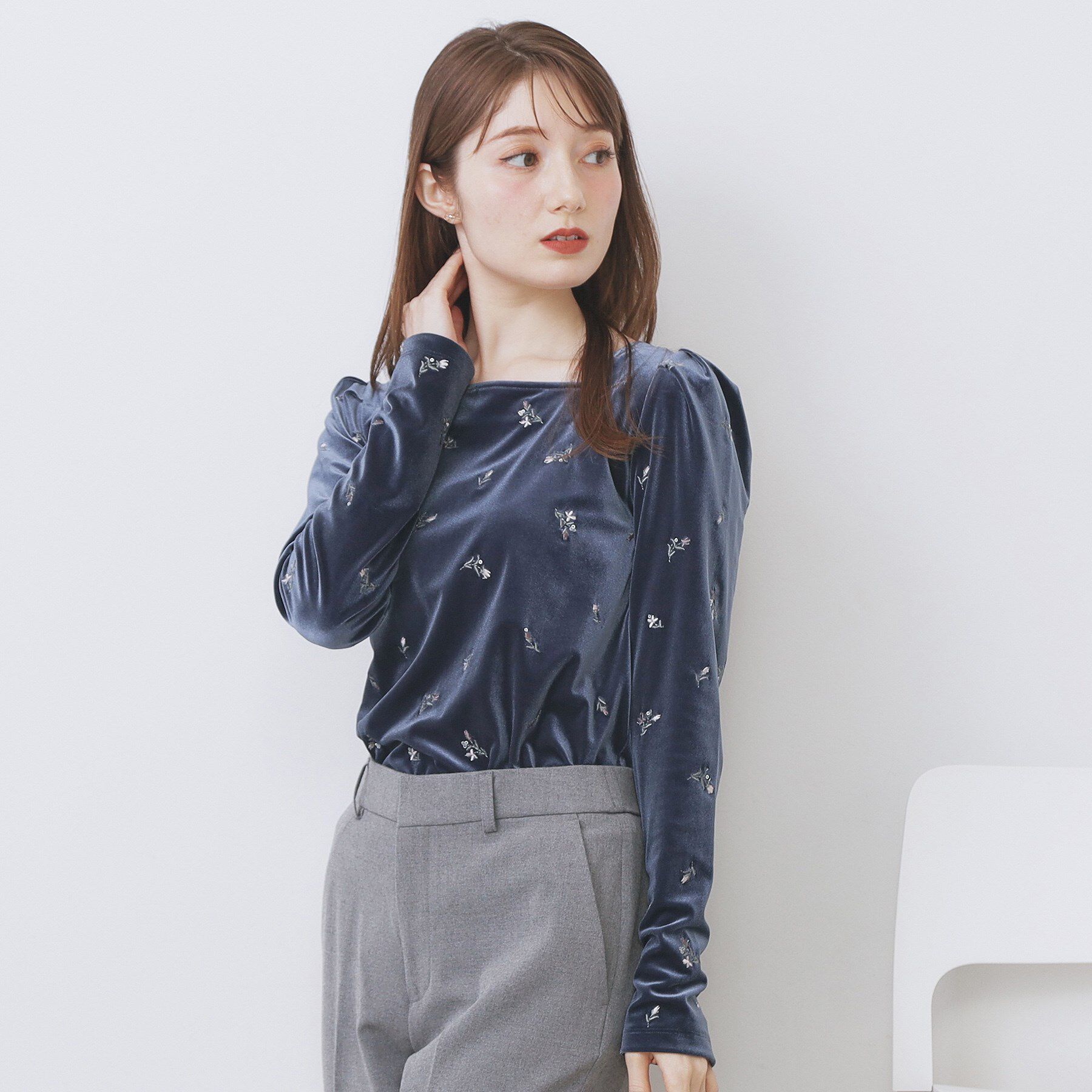index「バックシャン小花刺繍ベロアトップス【洗濯機OK】」|Tシャツ・カットソー|