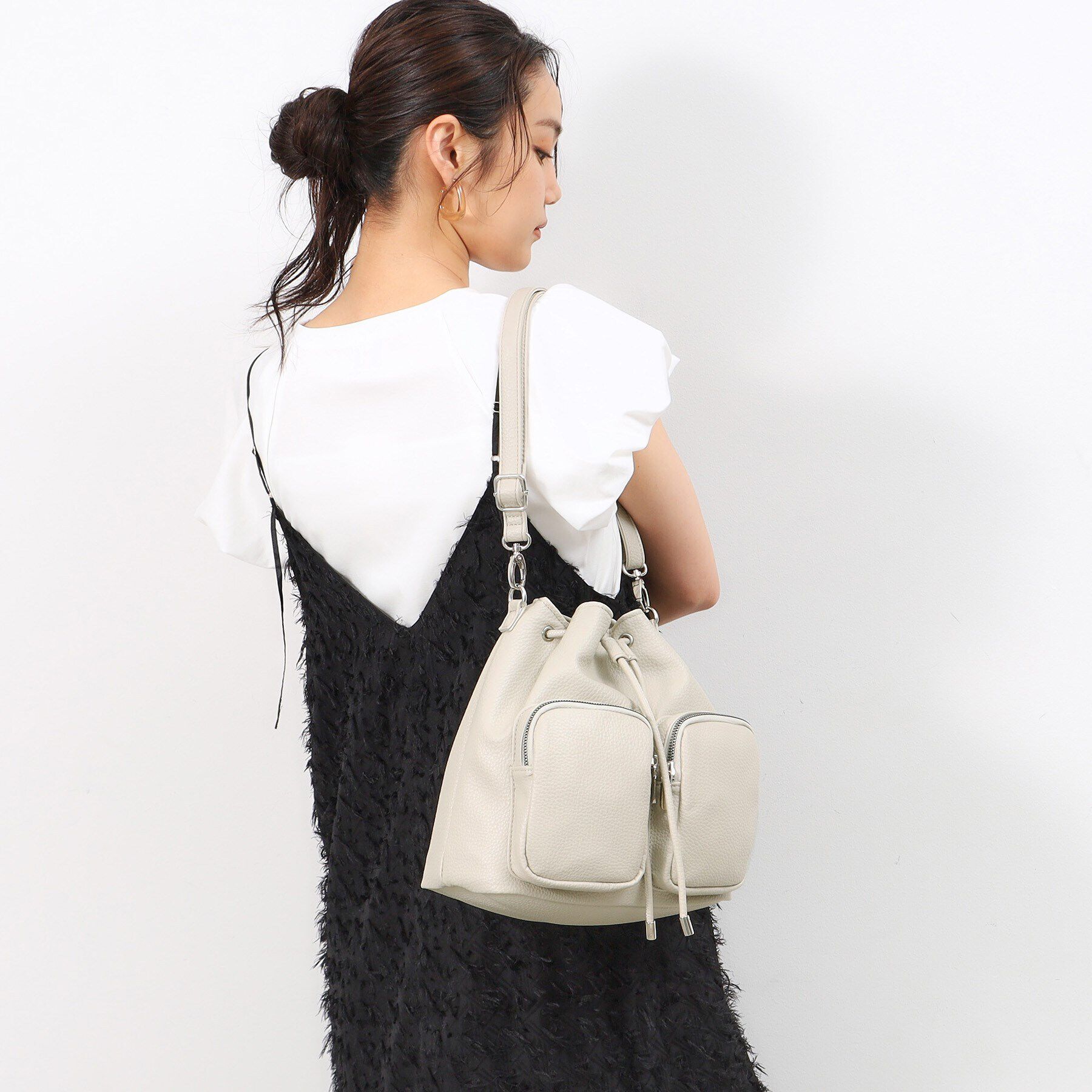 OPAQUE.CLIP「【マルチWAY】フロントダブルポケット巾着ショルダーバッグ」|ショルダー・メッセンジャー|