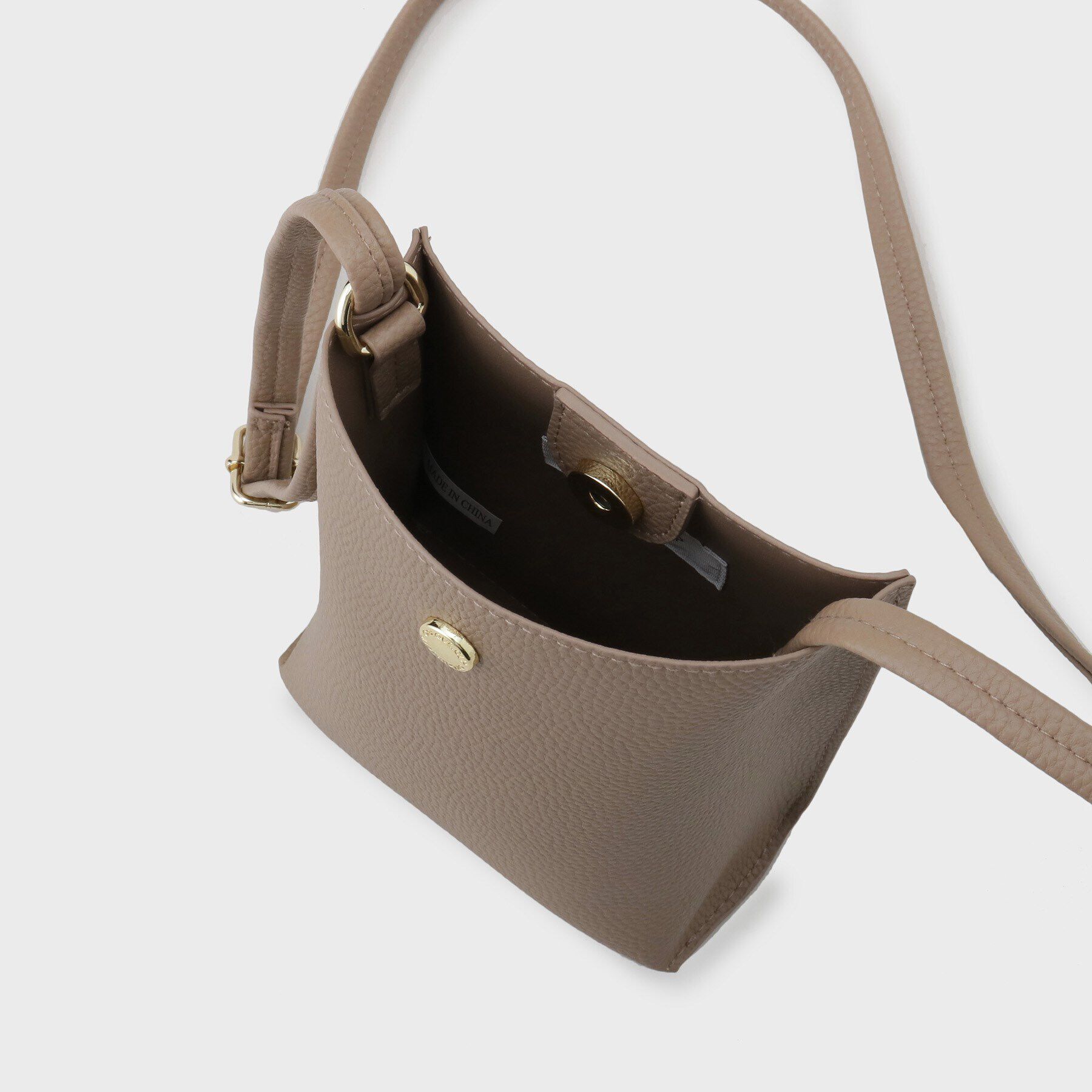 OPAQUE.CLIP「【軽量／長さ調整可能】シュリンク合皮ミニショルダーバッグ」|ショルダー・メッセンジャー|