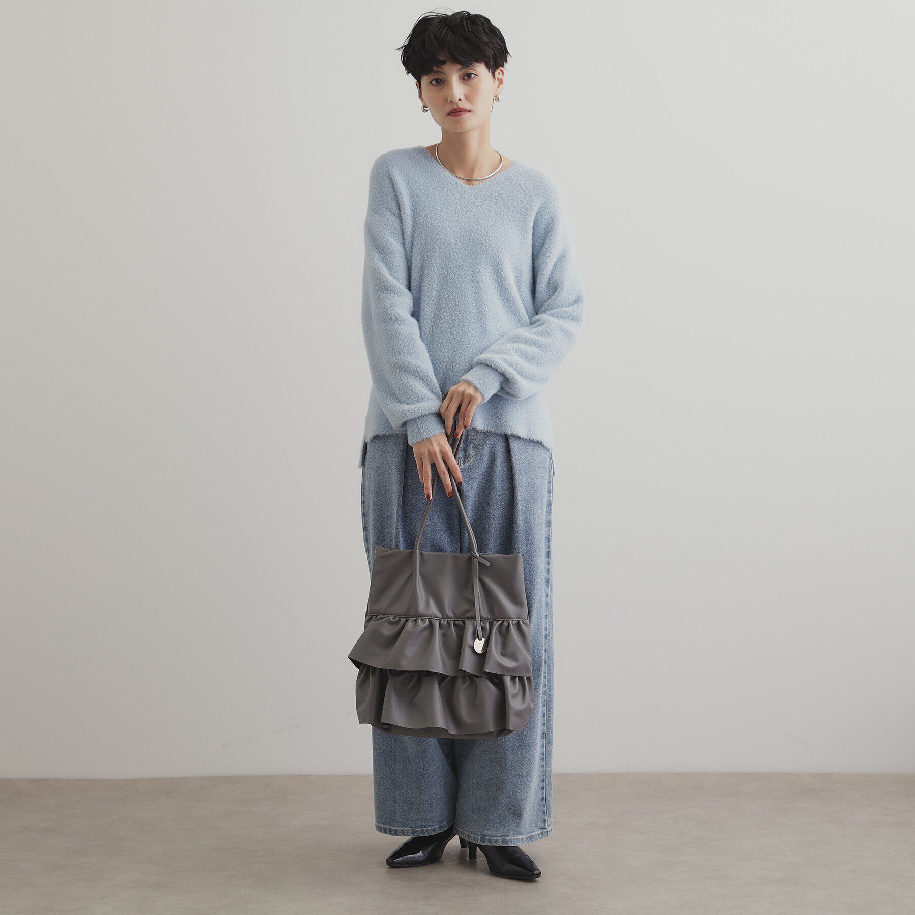 OPAQUE.CLIP「【A4サイズ対応】合皮ティアードフリルトートバッグ」|トートバッグ|