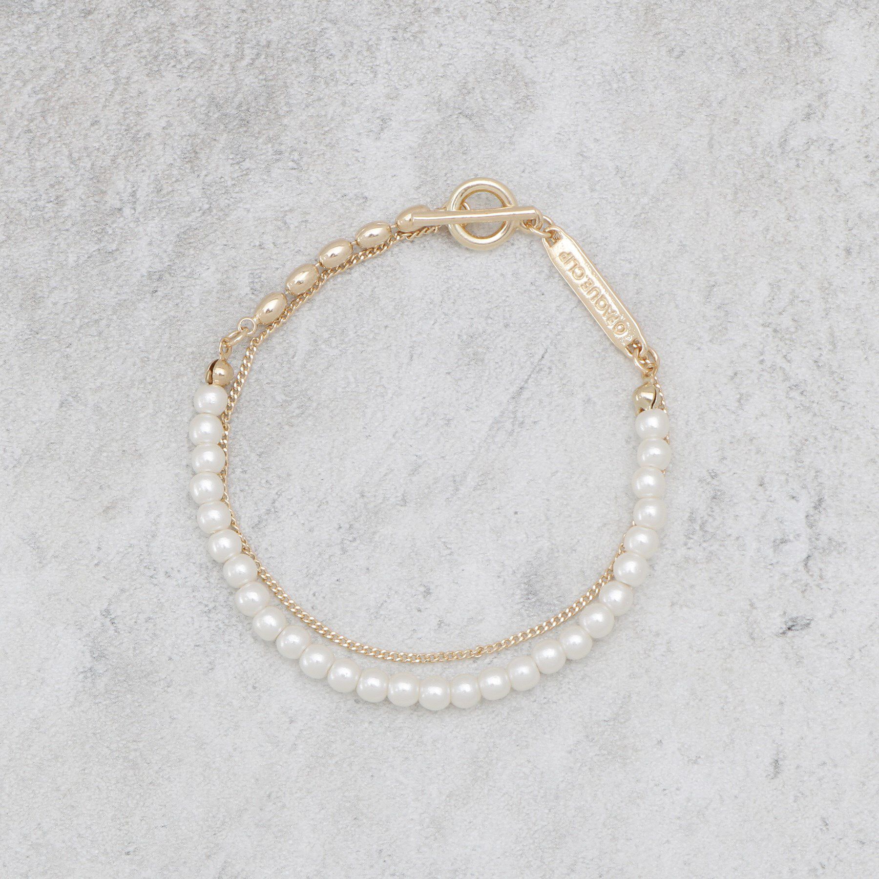 OPAQUE.CLIP「フェイクパール&times;チェーン2連ブレスレット」|ブレスレット・バングル|ゴールド(007)