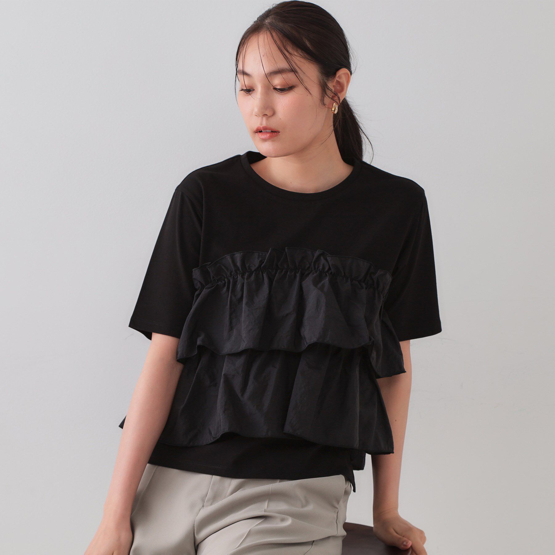 OPAQUE.CLIP「ダブルフリルデザイントップス【洗濯機洗い可】」|Tシャツ・カットソー|ブラック(019)