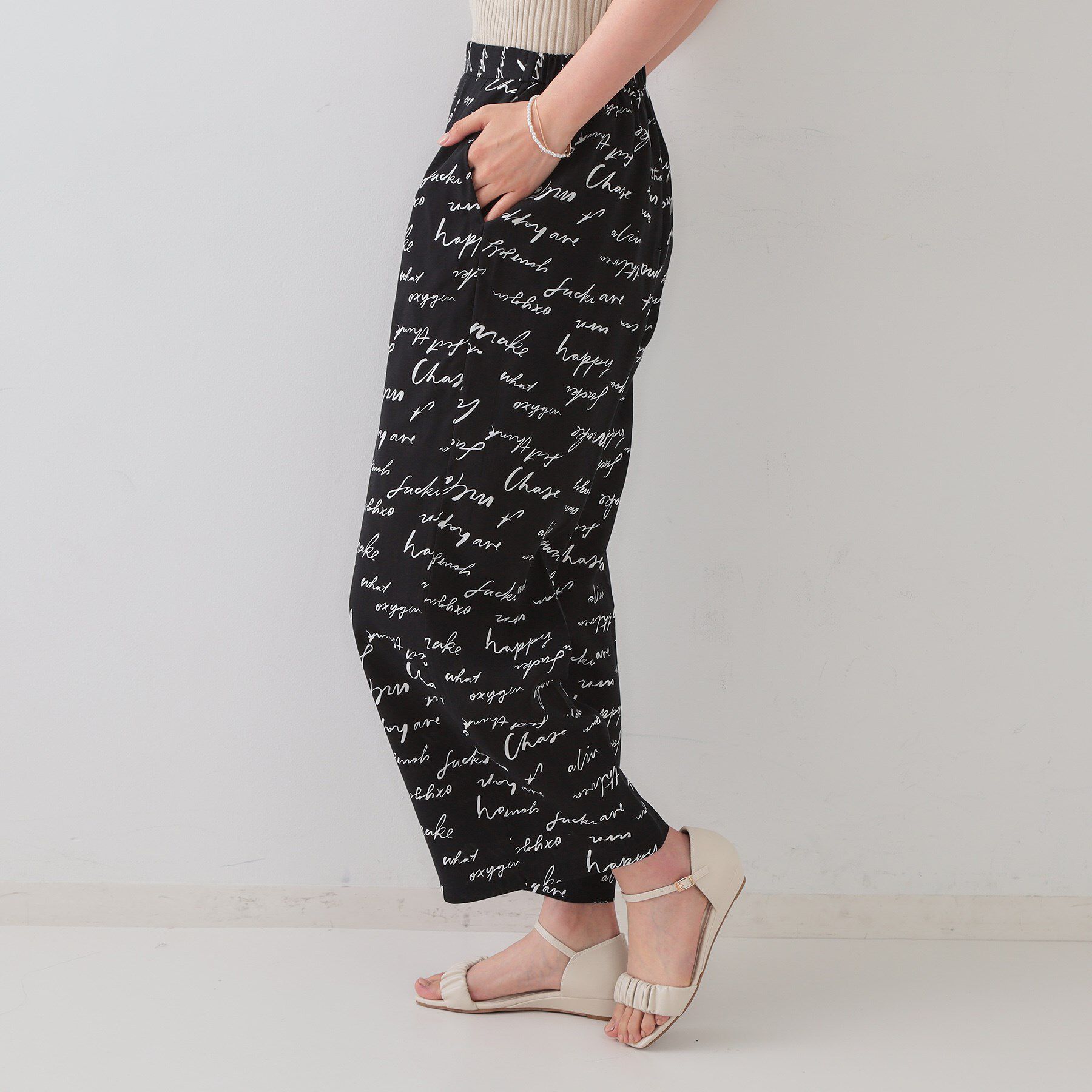 OPAQUE.CLIP「レタープリントイージーワイドパンツ【洗濯機洗い可】」|その他|