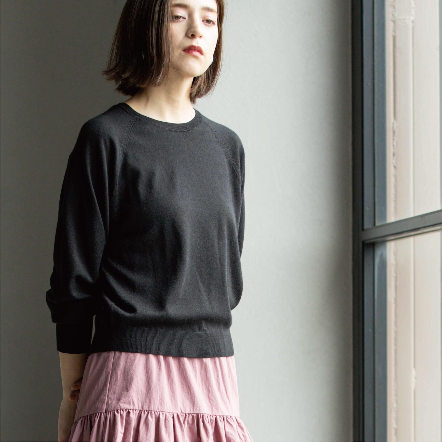 OPAQUE.CLIP「ラグランクルーネックニット/エクストラファインメリノウール【THEシリーズ/洗濯機OK】《6col/」|ニット・セーター|