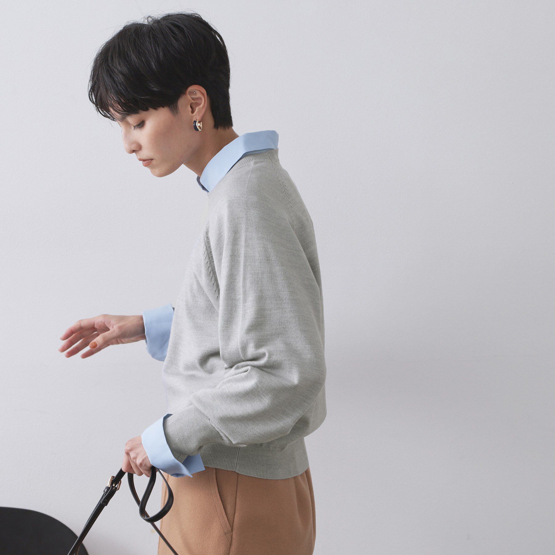 OPAQUE.CLIP「ラグランクルーネックニット/エクストラファインメリノウール【THEシリーズ/洗濯機OK】《6col/」|ニット・セーター|