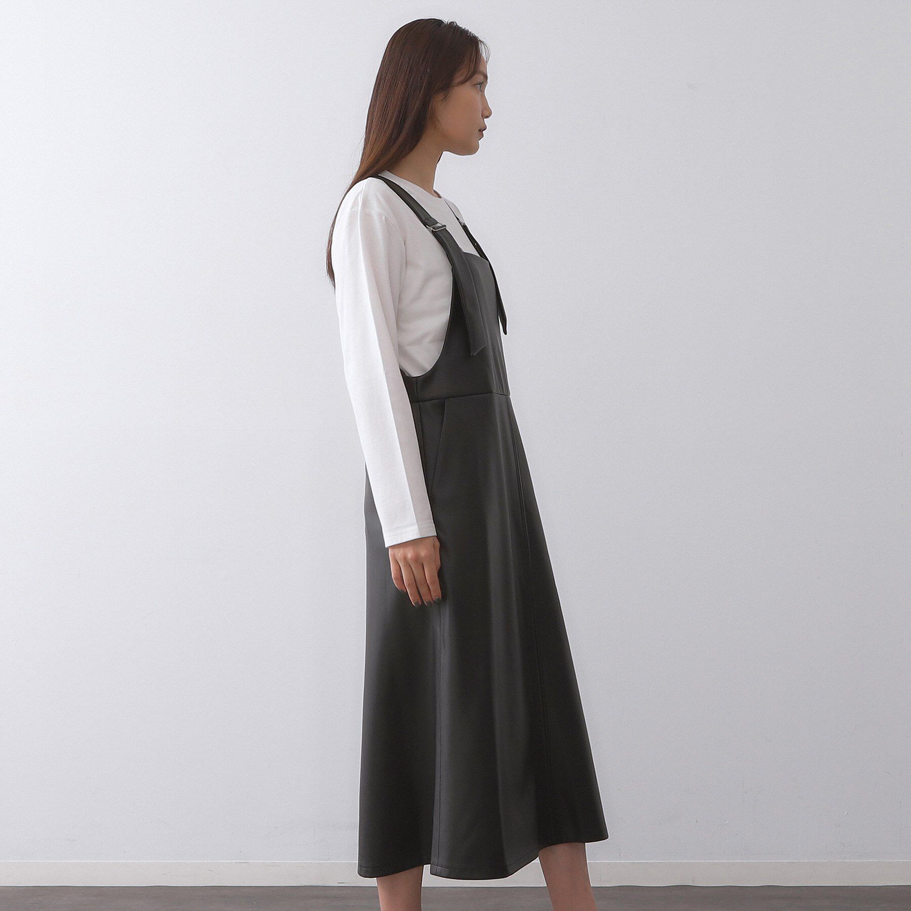OPAQUE.CLIP「レザー調フレアジャンスカ【洗える】」|ワンピース|