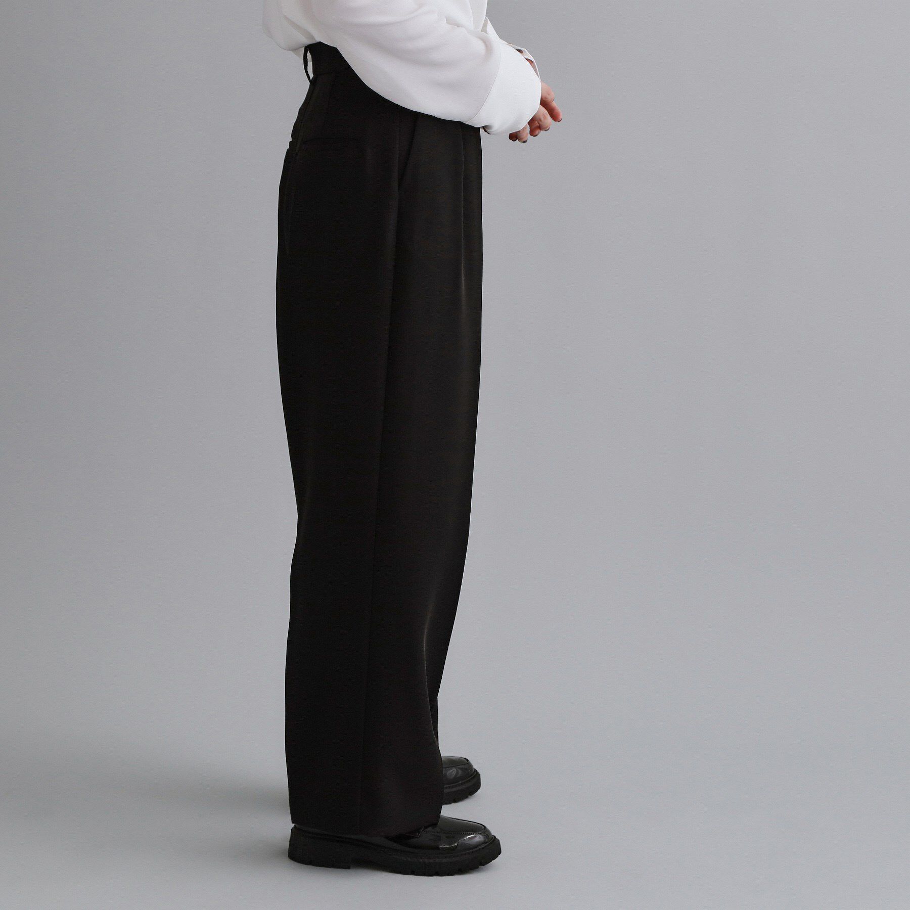 OPAQUE.CLIP「【es】タックワイドストレートパンツ【洗濯機OK/防シワ/UVケア/接触冷感/吸水速乾】」|その他|