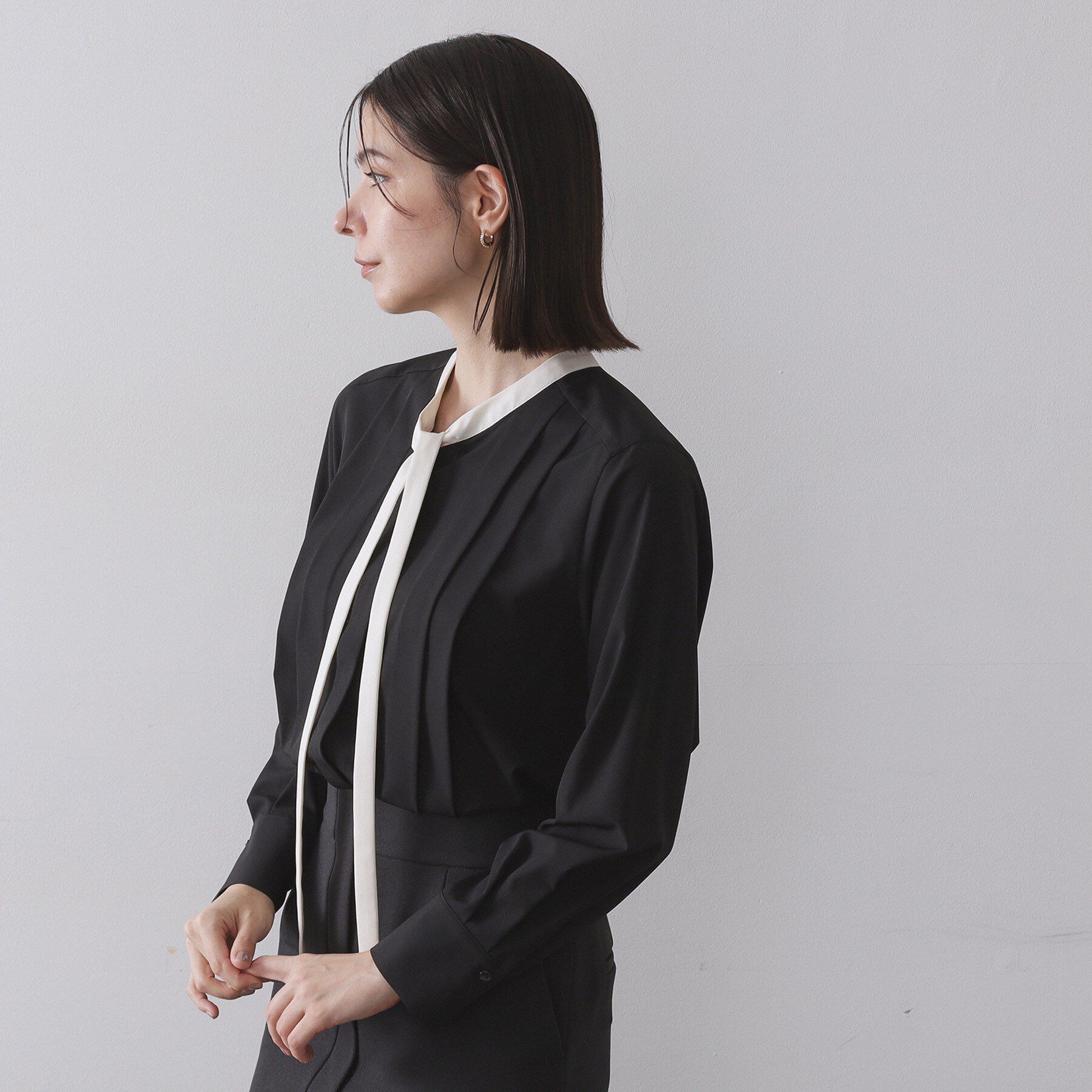 OPAQUE.CLIP「バイカラーボウタイブラウス【洗濯機OK】」|シャツ・ブラウス|