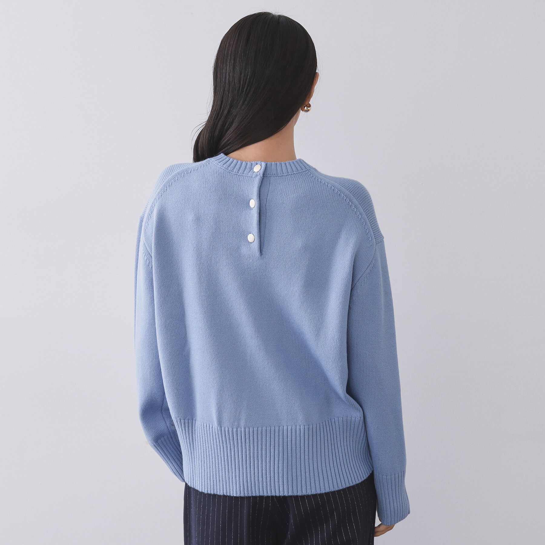 OPAQUE.CLIP「バックボタンリラクシーニット【洗濯機OK】」|ニット・セーター|