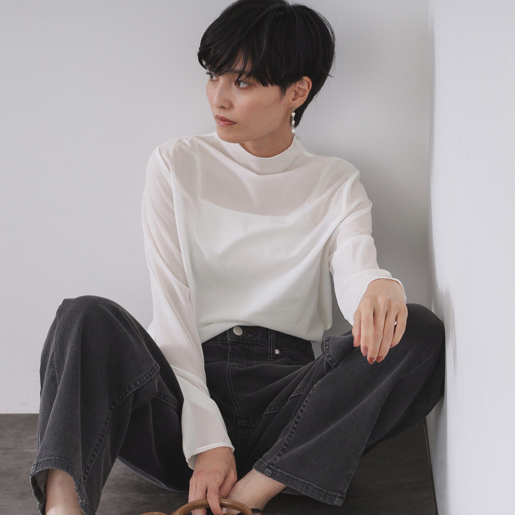 OPAQUE.CLIP「シアーハイネックトップス【洗濯機OK】」|Tシャツ・カットソー|ホワイト(001)