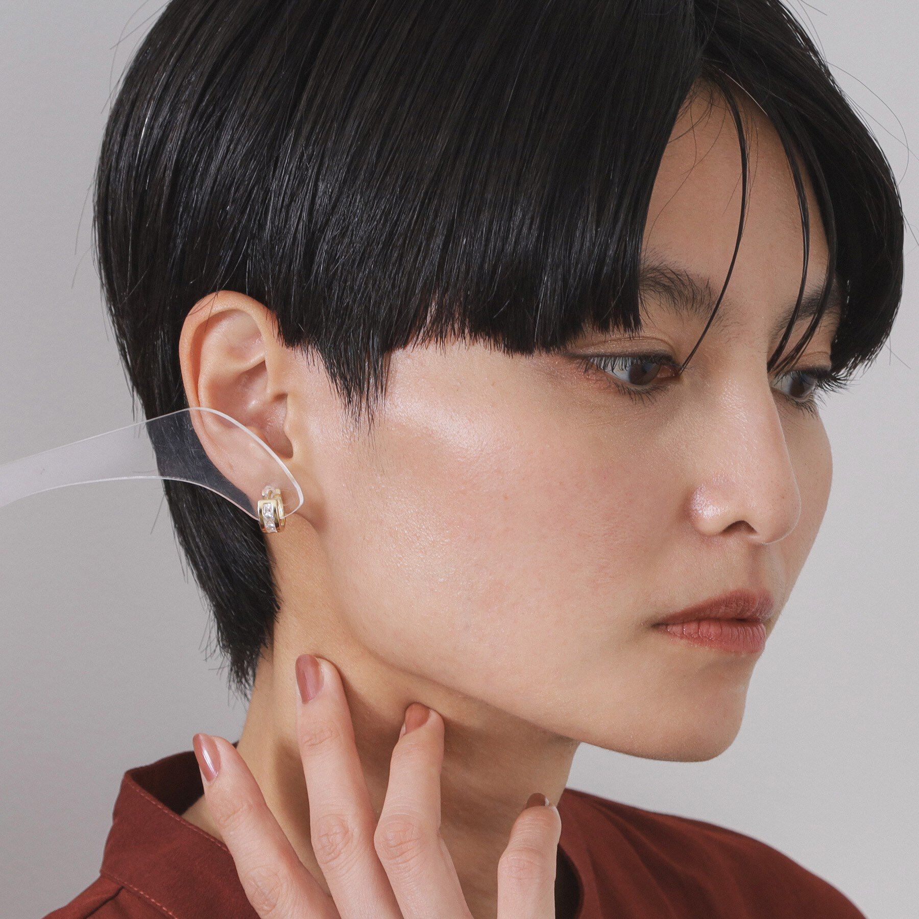 OPAQUE.CLIP「ビジューワンタッチピアス」|ピアス|