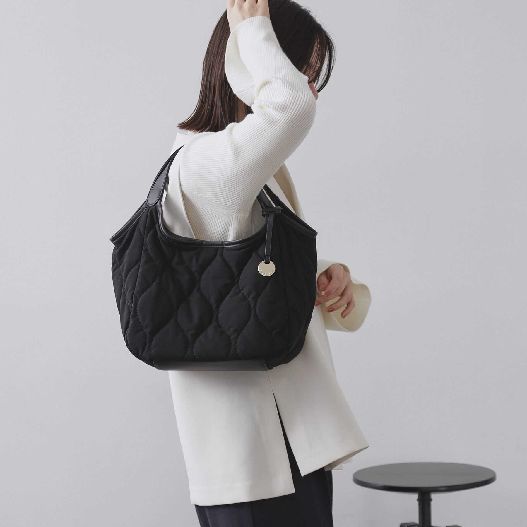 OPAQUE.CLIP「【フェイクファー／キルティング】くり手ミドルトートバッグ」|トートバッグ|