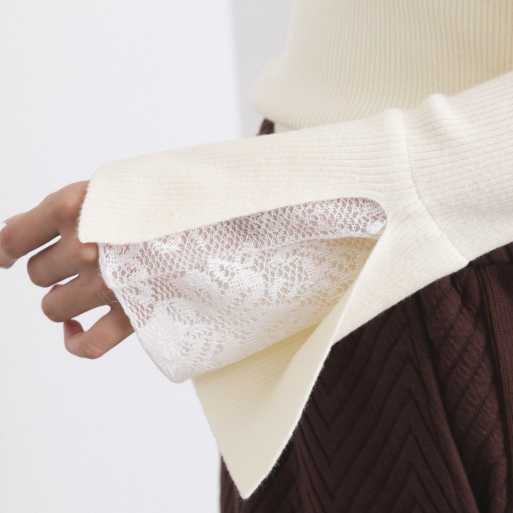 OPAQUE.CLIP「レースフレアハイネックリブニット【洗濯機OK】」|ニット・セーター|