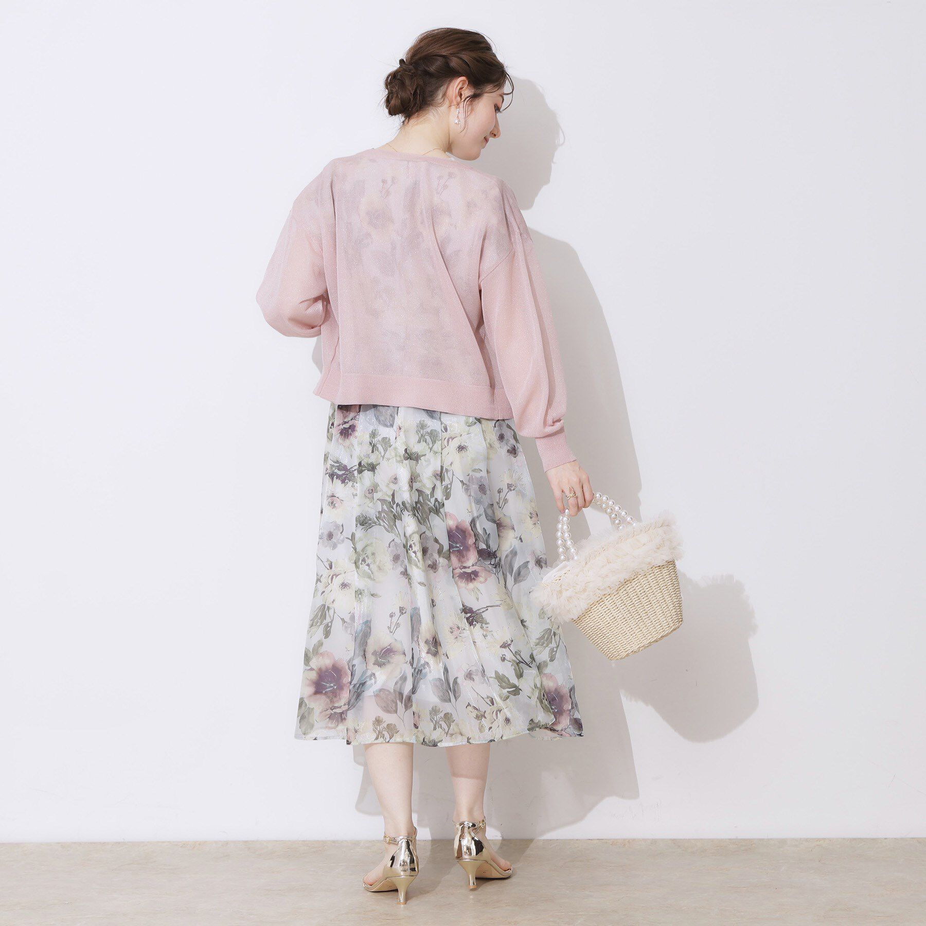 Couture broach「【上品な透け感・通勤】ダブルパール調釦シアーカーディガン」|カーディガン|