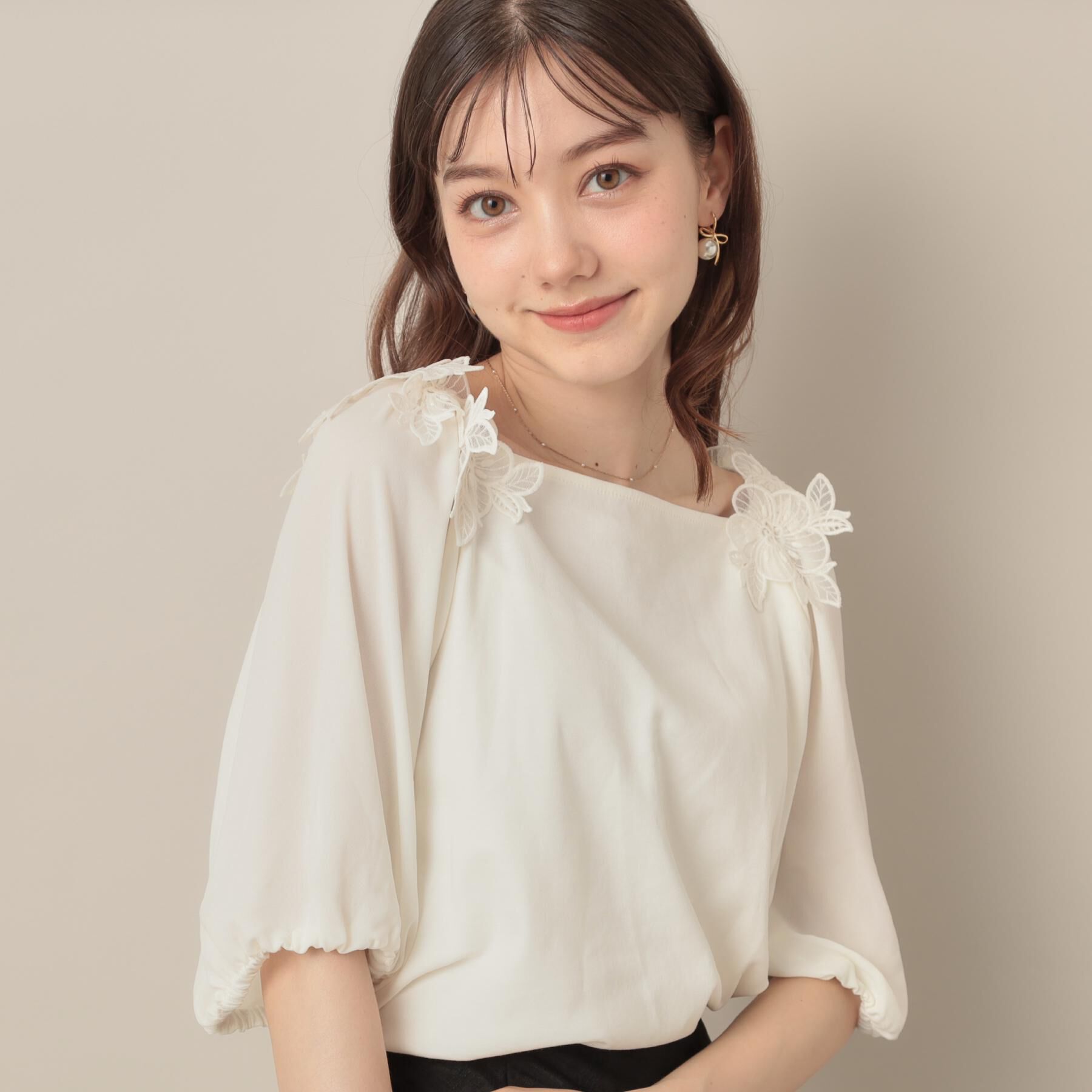 Couture broach「【マシンウォッシャブル・UVケア・接触冷感】ラグランレースドッキングカットソー」|Tシャツ・カットソー|オフホワイト(003