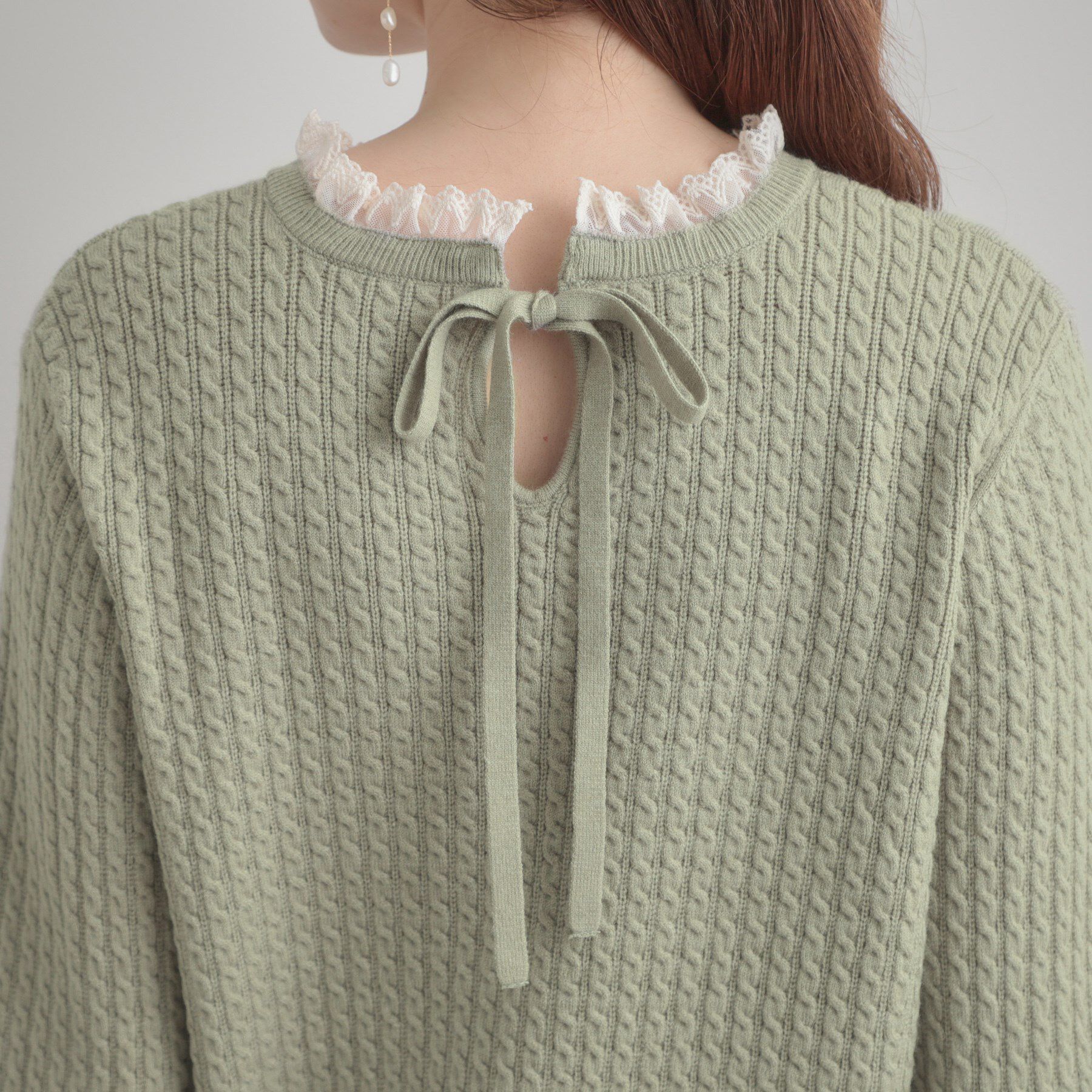 Couture broach「【大人上品・着映え】ケーブルレース バックリボンニット」|ニット・セーター|