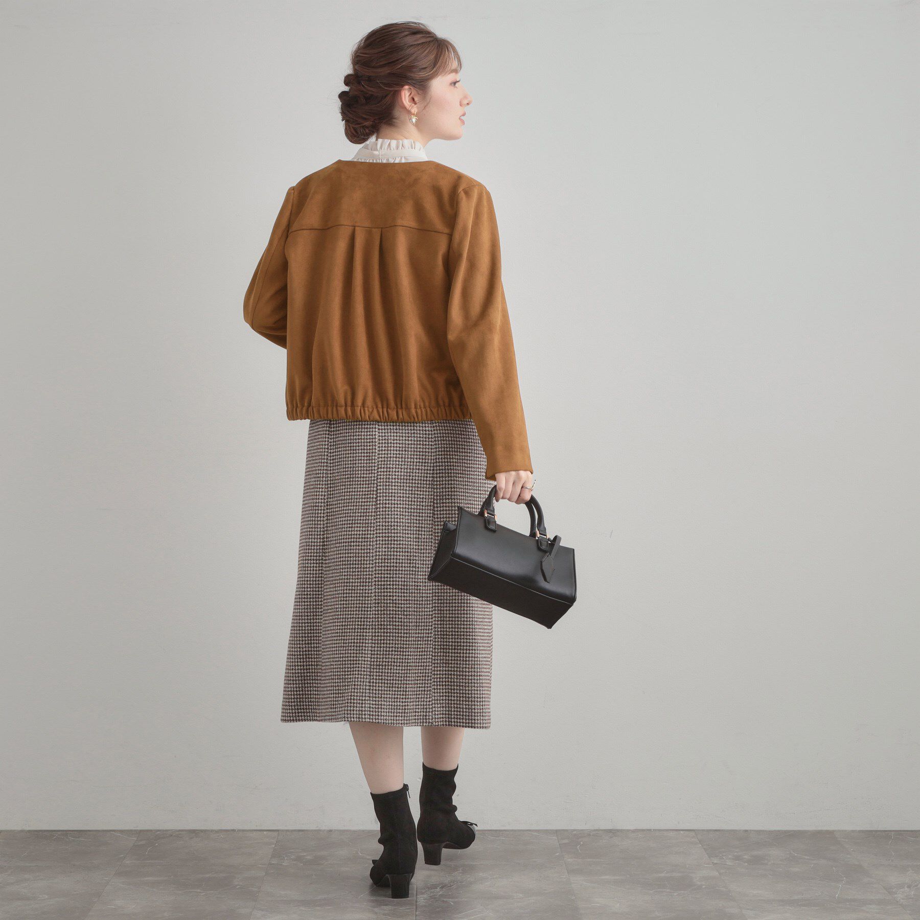 Couture broach「【通勤・大人上品】スエード調ダンボール ノーカラージャケット」|ブルゾン・スタジャン|