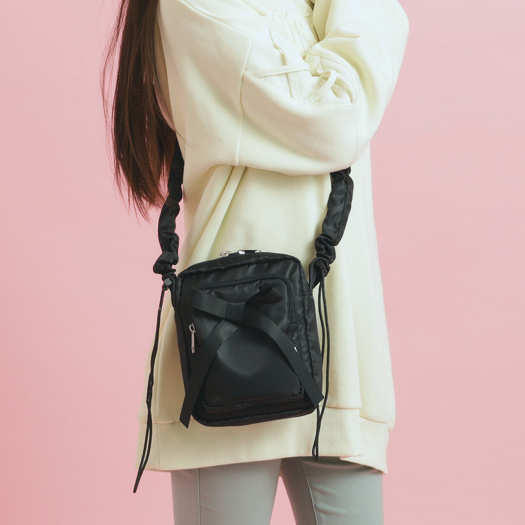 PINK-latte「くしゅくしゅベルトタテショルダー」|ショルダー・メッセンジャー|