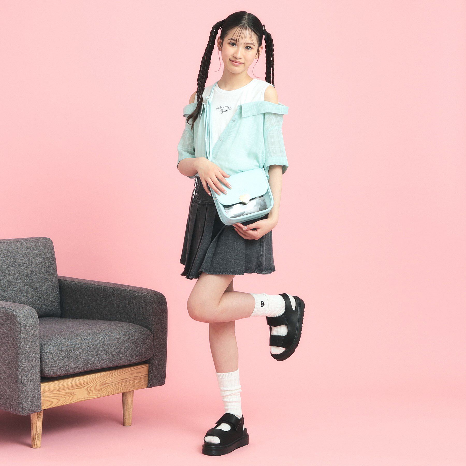 PINK-latte「ハートバックルPVCショルダーバッグ」|ショルダー・メッセンジャー|