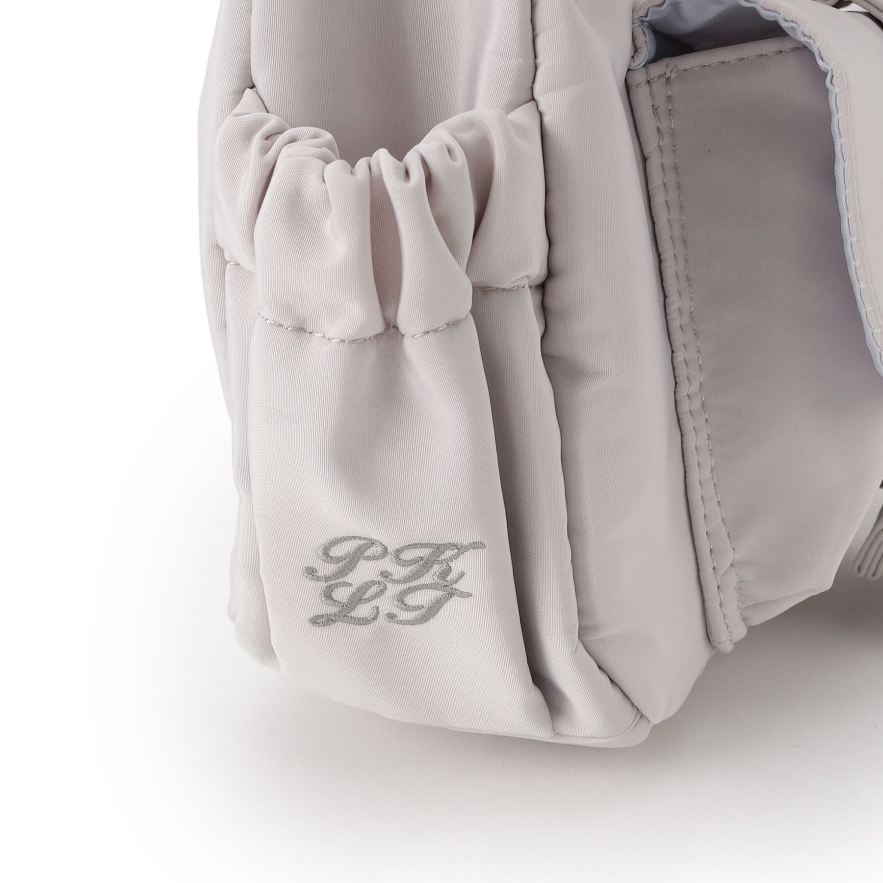 PINK-latte「ハトメショルダー」|ショルダー・メッセンジャー|