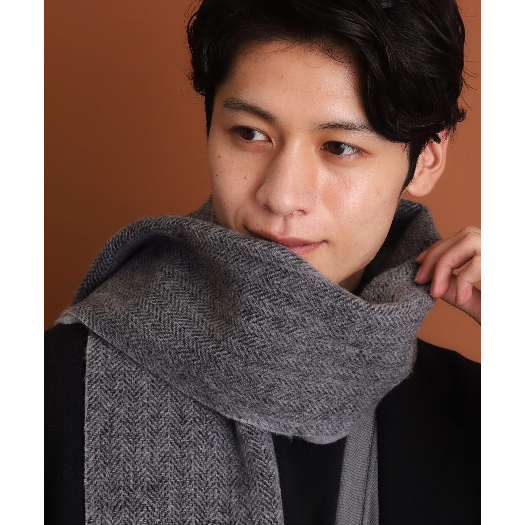 THE SHOP TK「ウールリバーシブルマフラー ビジネス兼用 ／ チェック ／ へリンボン」|ストール|ブラック(019)