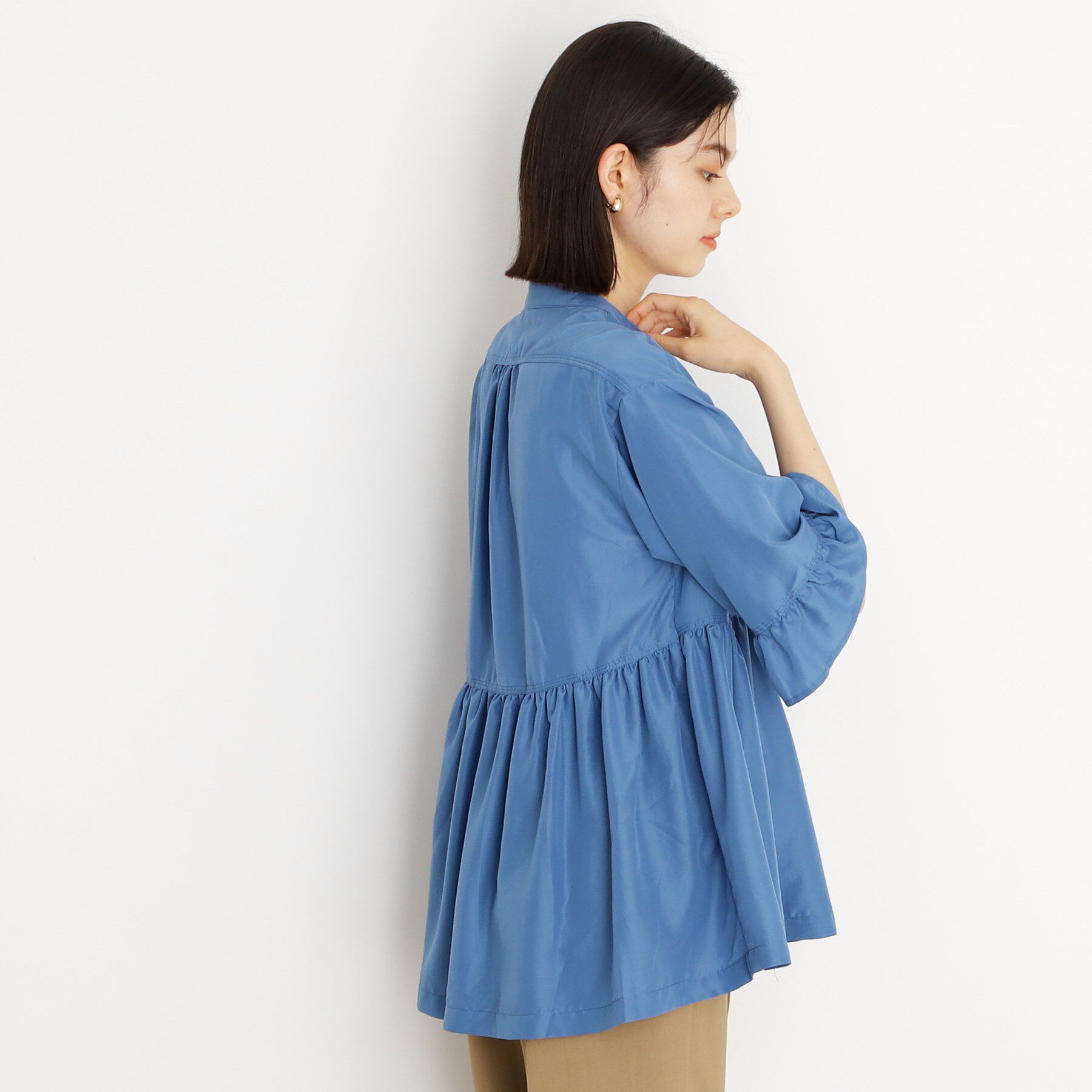 THE SHOP TK「フリルチュニックブラウス【洗濯機OK】」|シャツ・ブラウス|