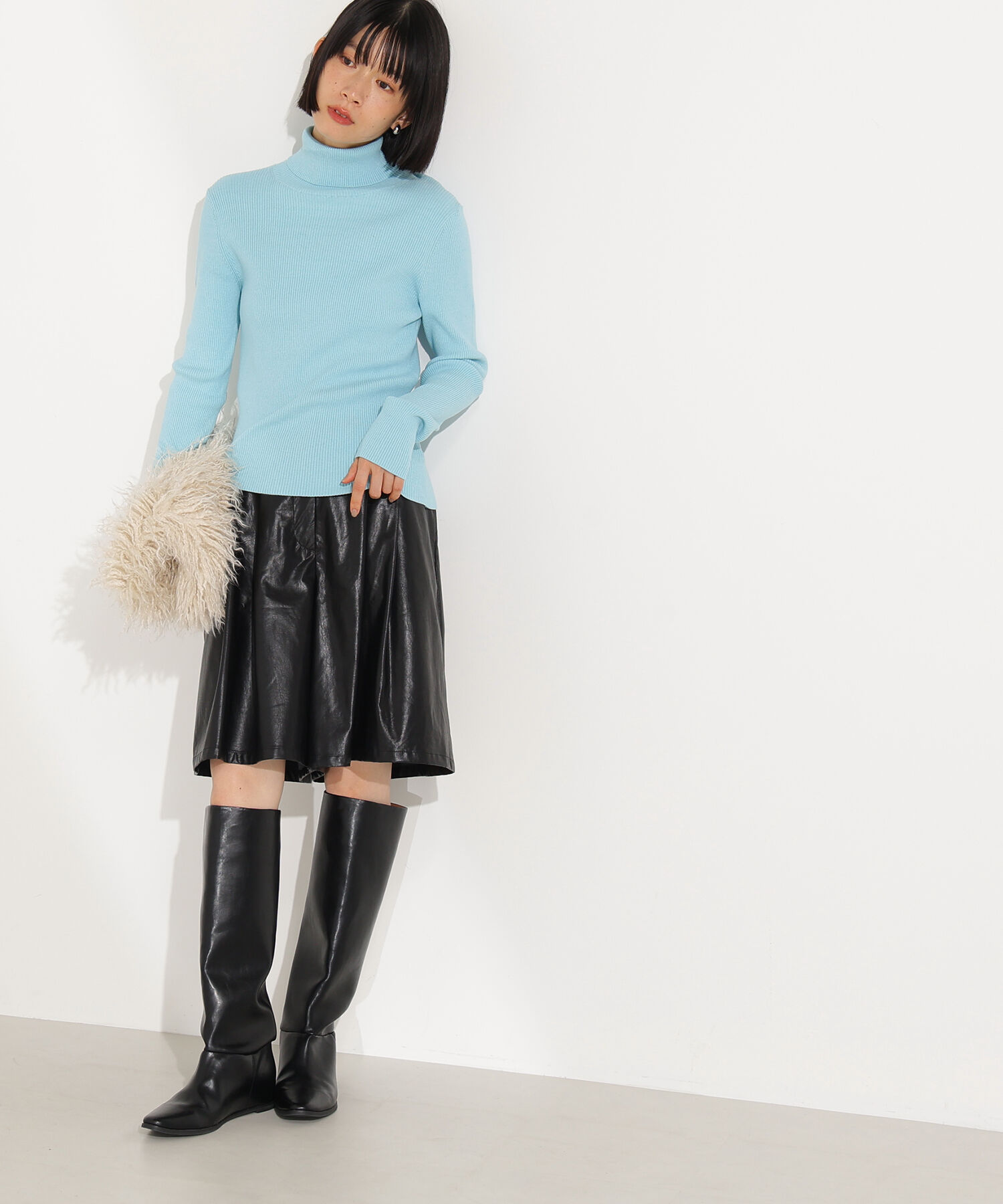  「ベーシックタートルネックニット」|ニット・セーター|