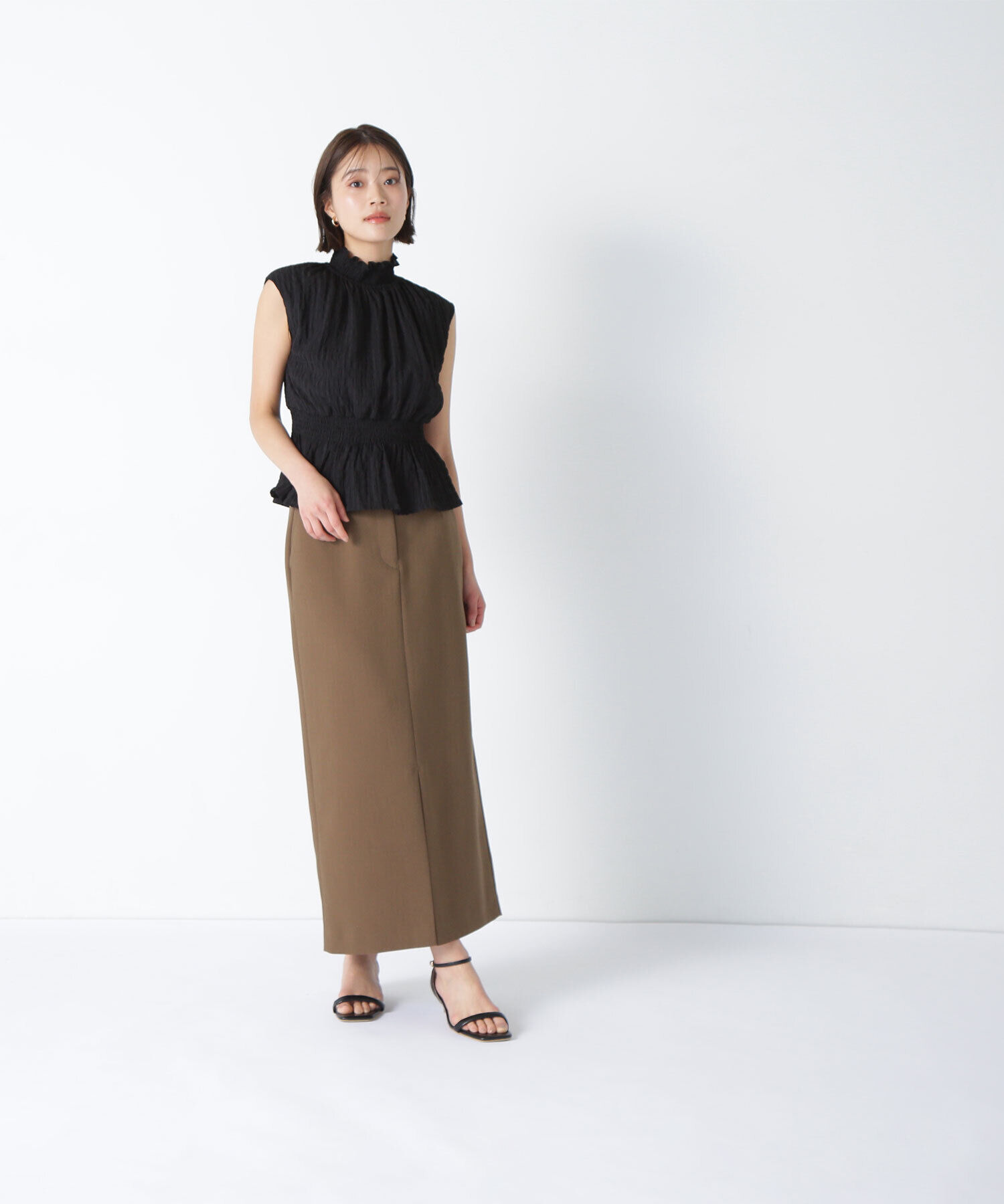  「シャーリングフリルネックブラウス」|シャツ・ブラウス|