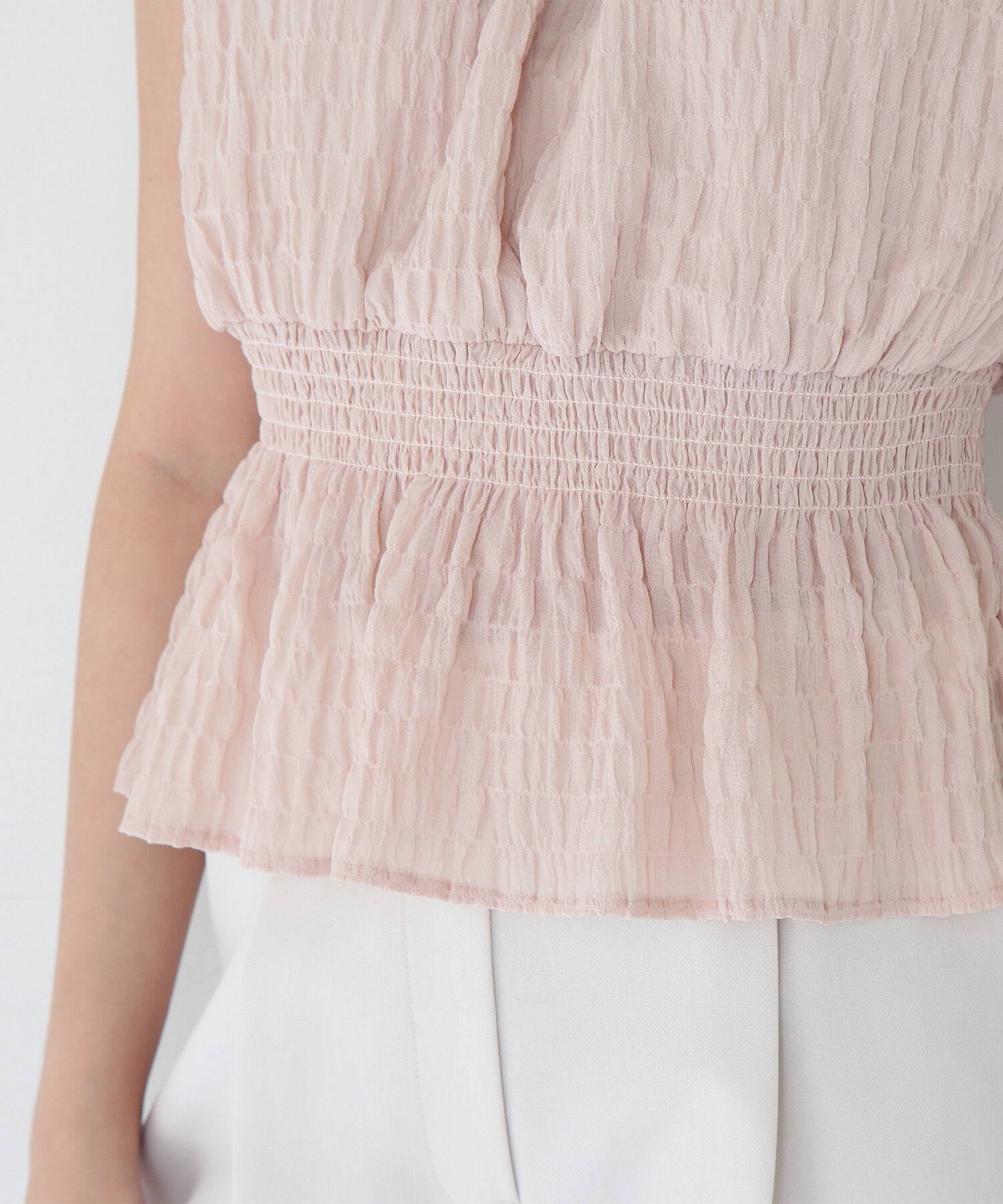  「シャーリングフリルネックブラウス」|シャツ・ブラウス|