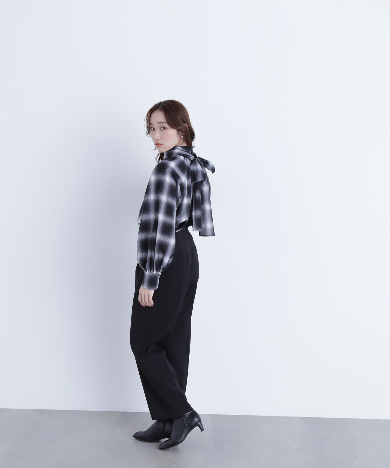  「メタルディティールタックワイドパンツ」|その他|