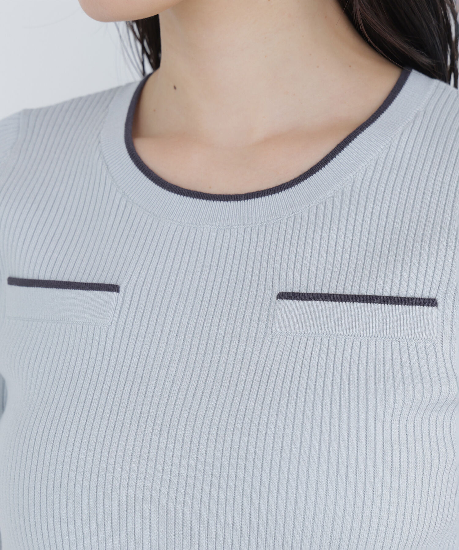  「クルミボタンバイカラーアンサンブル」|ニット・セーター|