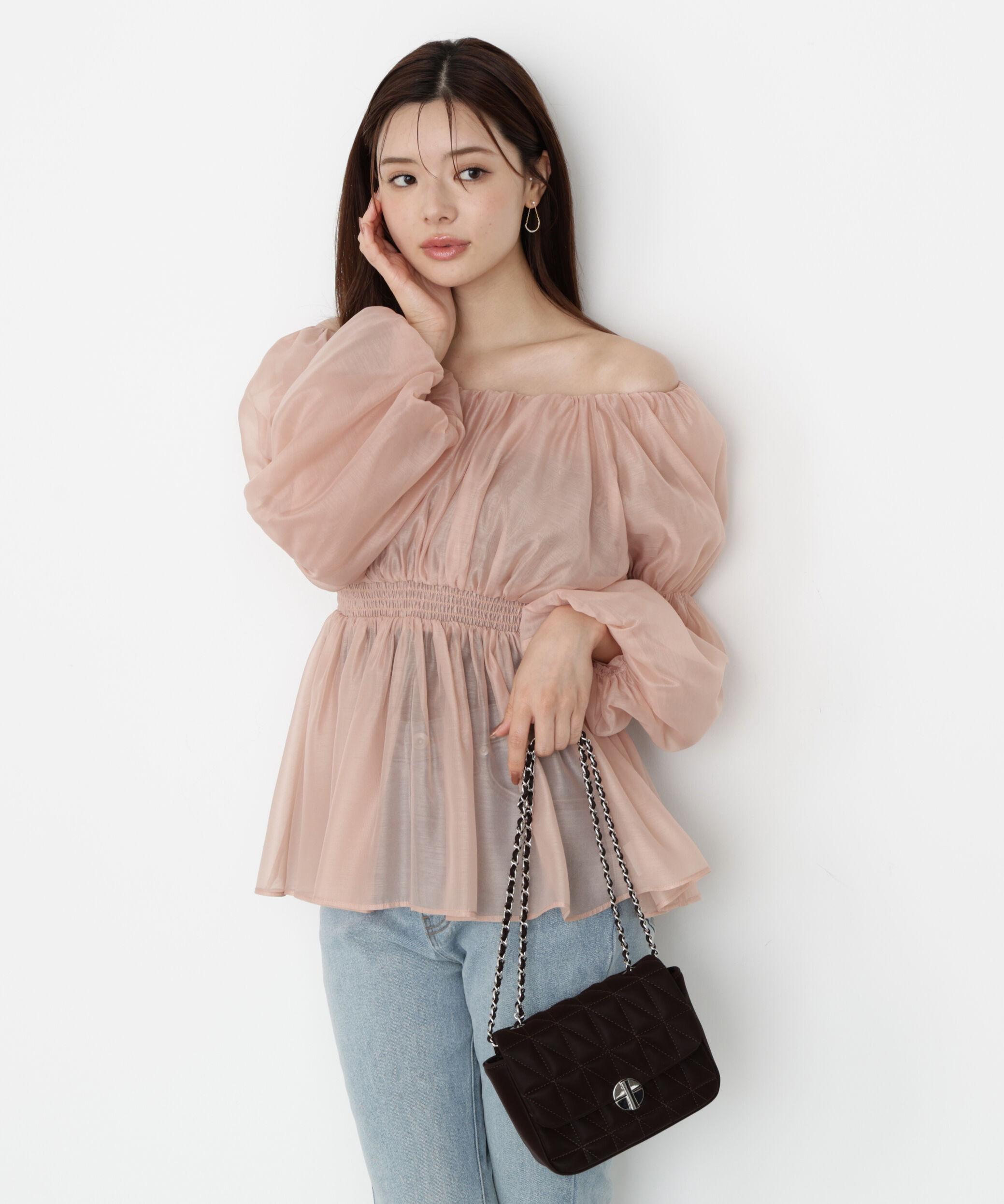 PROPORTION BODY DRESSING「＜ウォッシャブル＞バルーンスリーブオフショルブラウス 25AW」|シャツ・ブラウス|