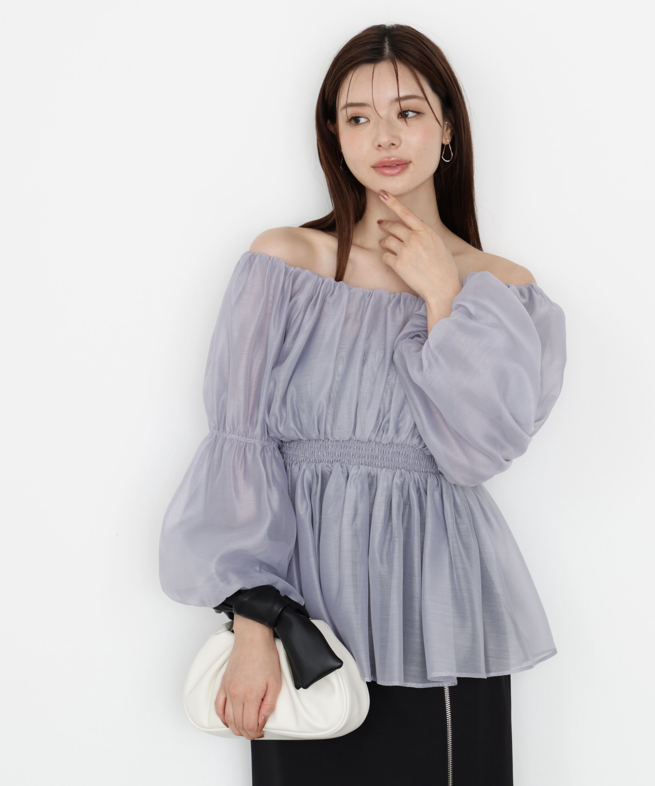 PROPORTION BODY DRESSING「＜ウォッシャブル＞バルーンスリーブオフショルブラウス 25AW」|シャツ・ブラウス|