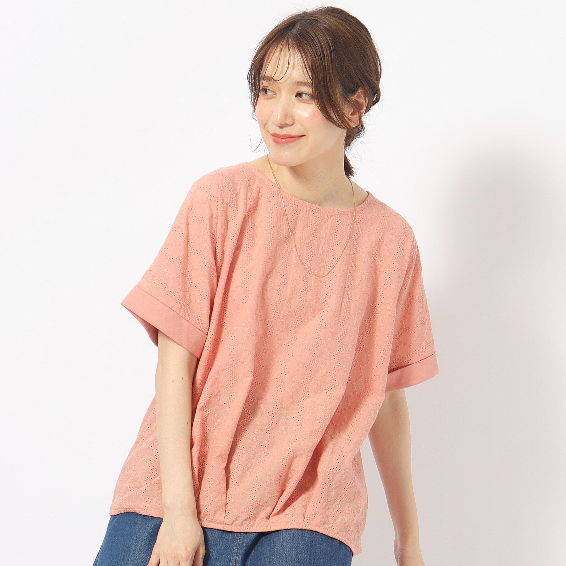 SHOO･LA･RUE「大人の甘さをプラスする フロント刺繍 ドルマントップス」|Tシャツ・カットソー|ピンク(072)