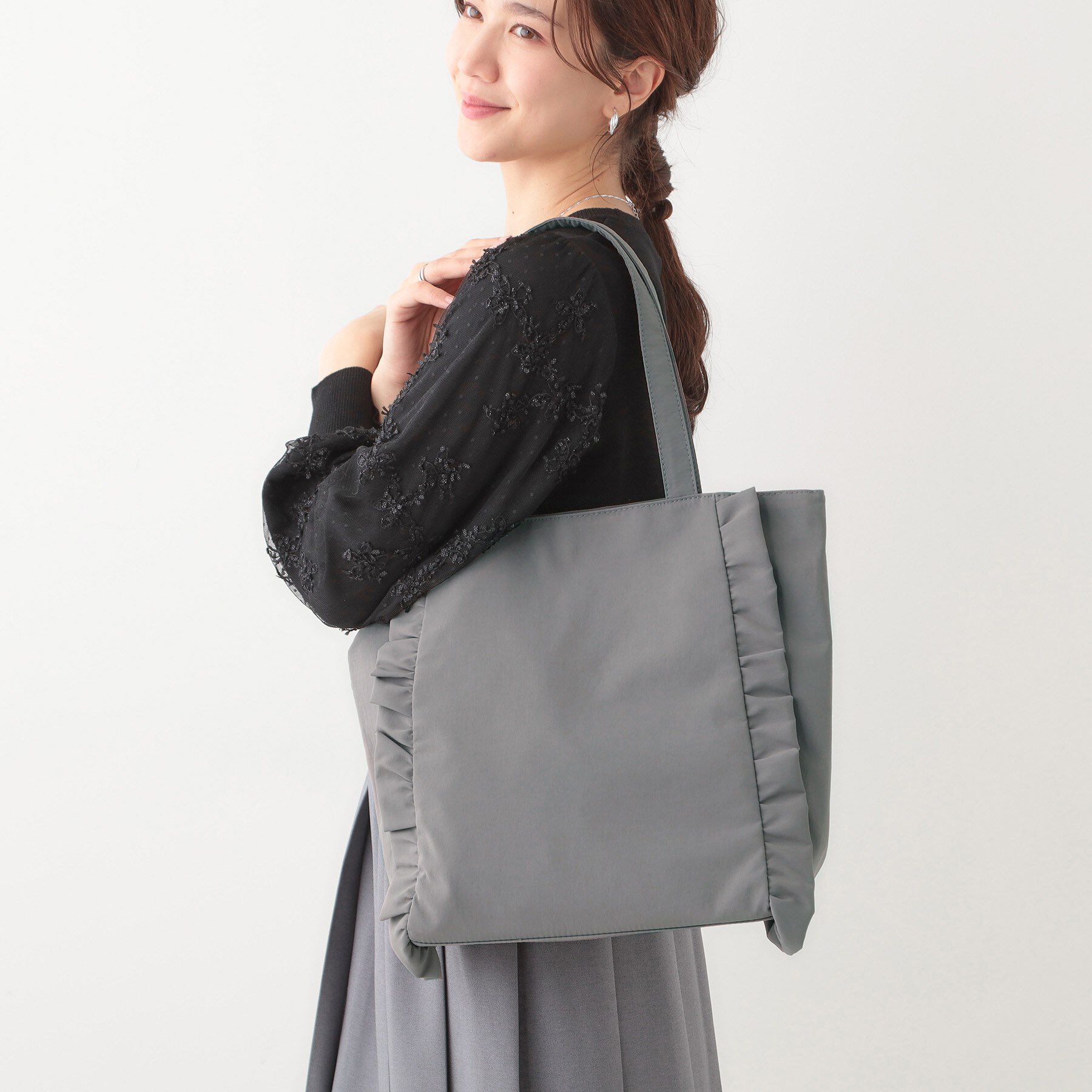 SHOO･LA･RUE「フリルトートバッグ」|トートバッグ|