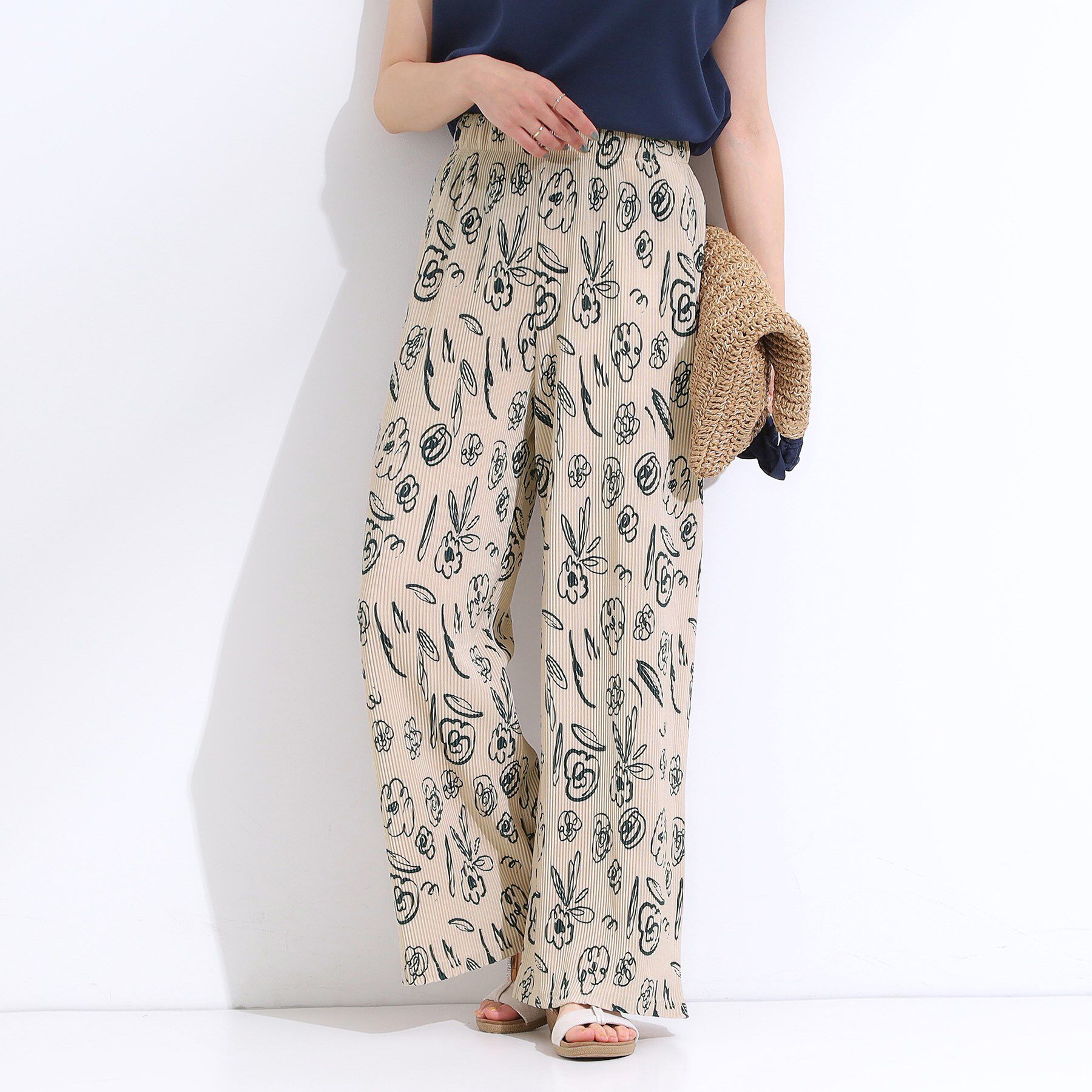 SHOO･LA･RUE「【S-LL】さらさら楽ちん プリーツ ワイドパンツ」|その他|ベージュ(752)