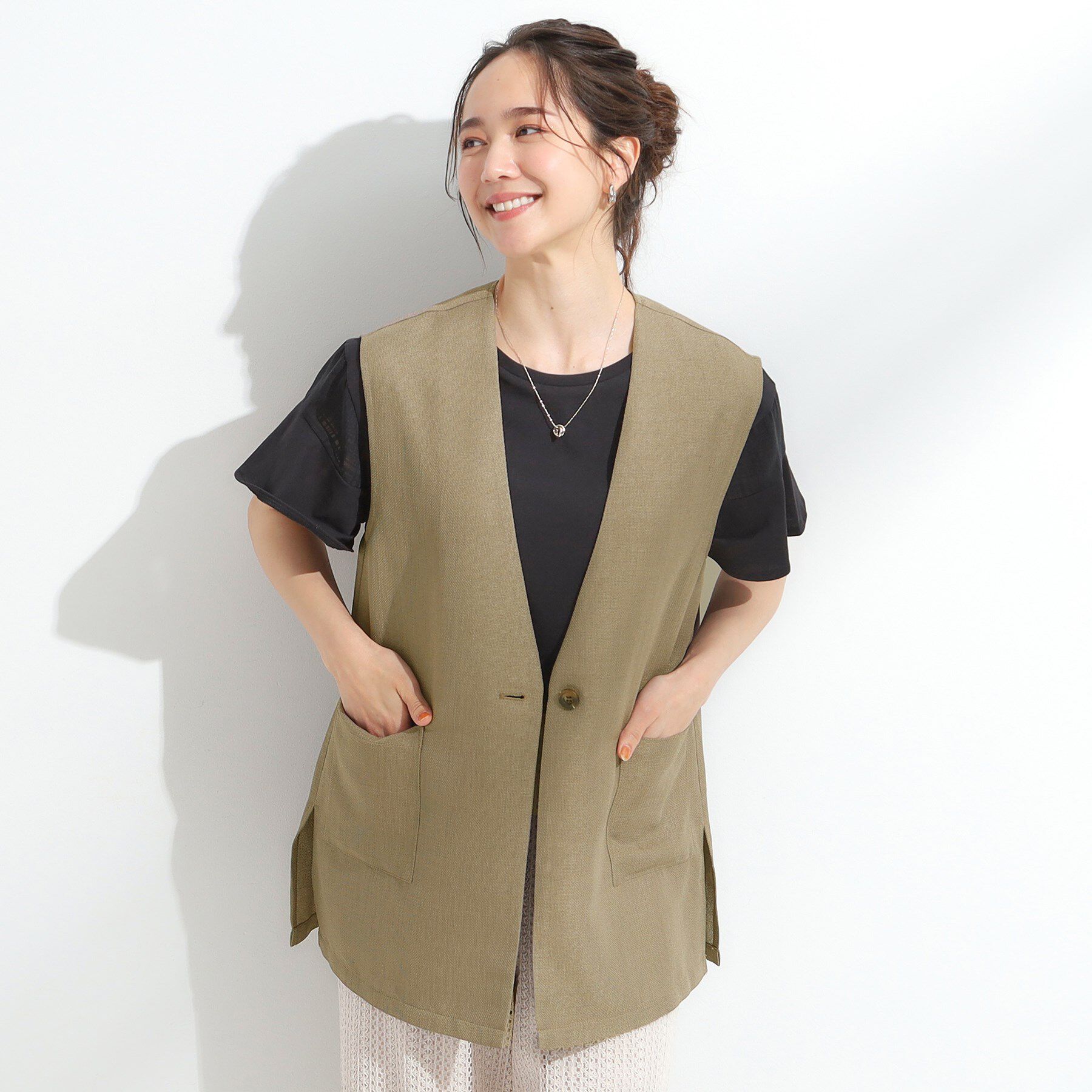 SHOO･LA･RUE「【S-LL】夏のレイヤードコーデに さらりと着られるメッシュジレ」|ベスト・ジレ|