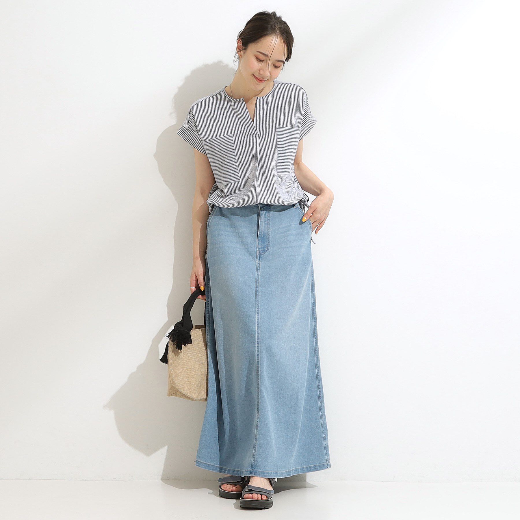 SHOO･LA･RUE「【洗える/S-LL】シルエット変化を楽しめる サッカーストライプ柄スキッパートップス」|Tシャツ・カットソー|