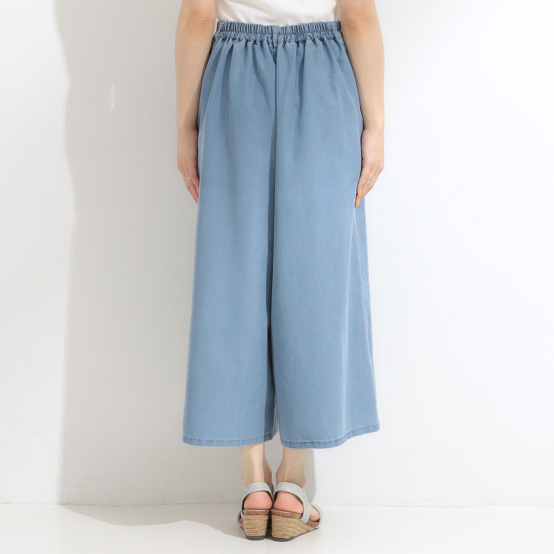 SHOO･LA･RUE「【洗える/S-LL/ひんやり】金ボタンがアクセント　大人のデニムガウチョパンツ」|デニム|