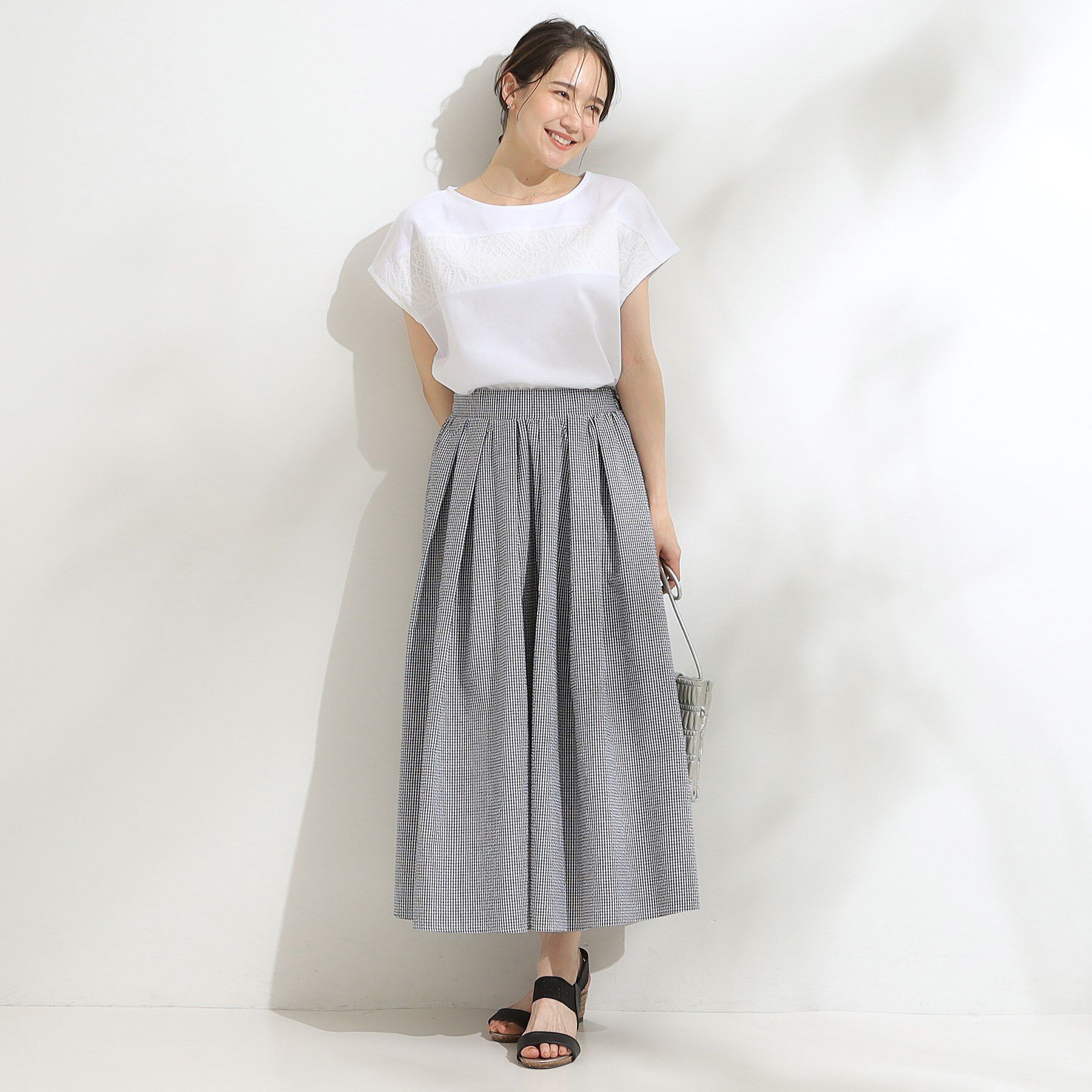 SHOO･LA･RUE「【洗える/S-LL/体型カバー】レース使いが華やか フレンチスリーブコットンTシャツ」|Tシャツ・カットソー|