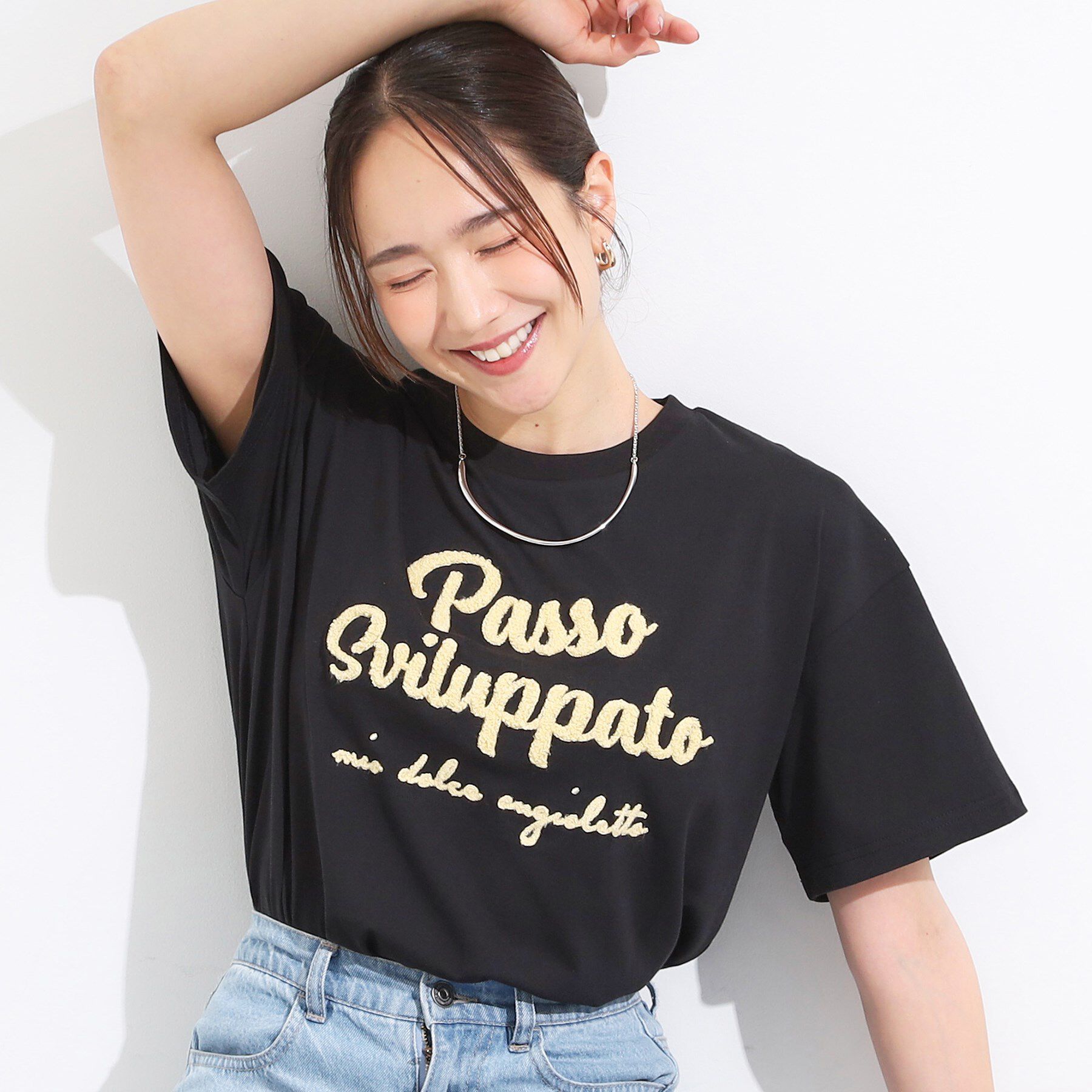 SHOO･LA･RUE「【ひんやり/S-LL】サガラ刺繍ロゴTシャツ」|Tシャツ・カットソー|ブラック(019)