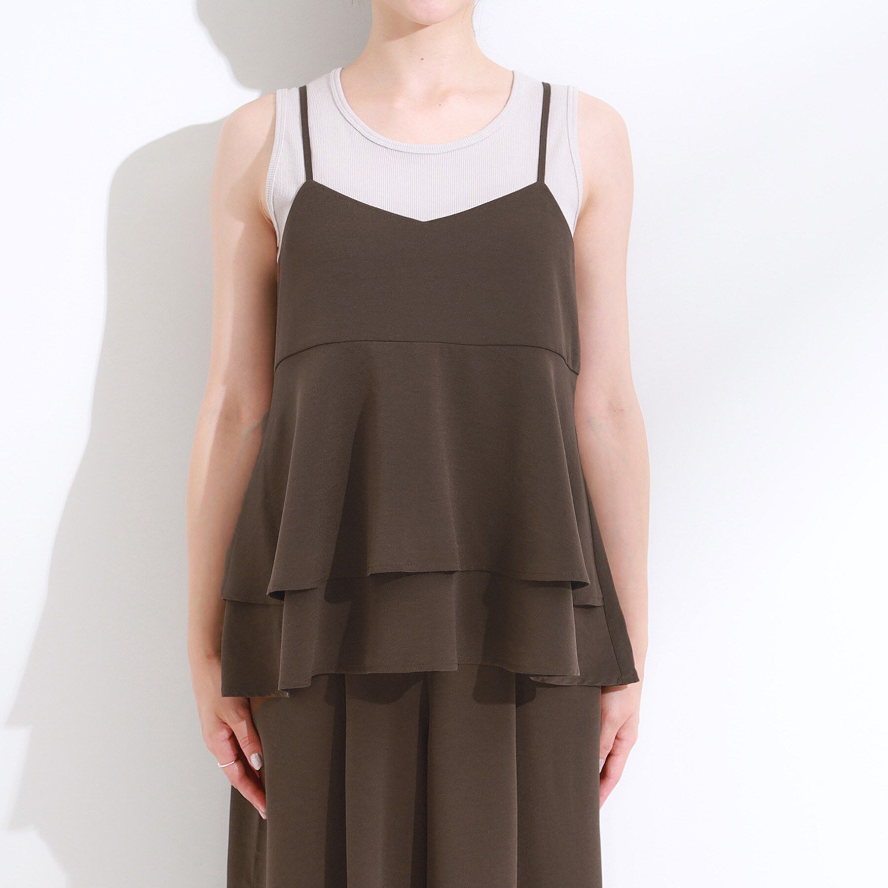 SHOO･LA･RUE「【S-LL/セットアップ可/ひんやり】女性らしさ溢れる ティアードキャミソール」|キャミソール|