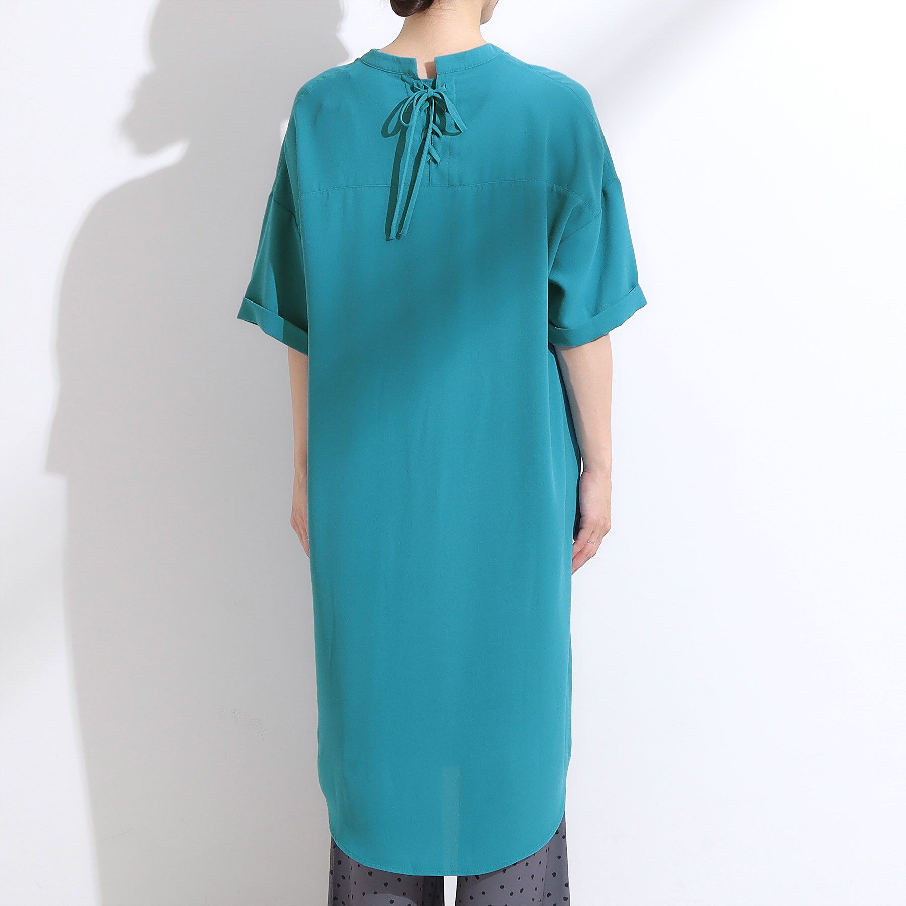 SHOO･LA･RUE「【洗える/S-LL/洗濯後しわになりにくい】バックレースアップチュニック」|チュニック|