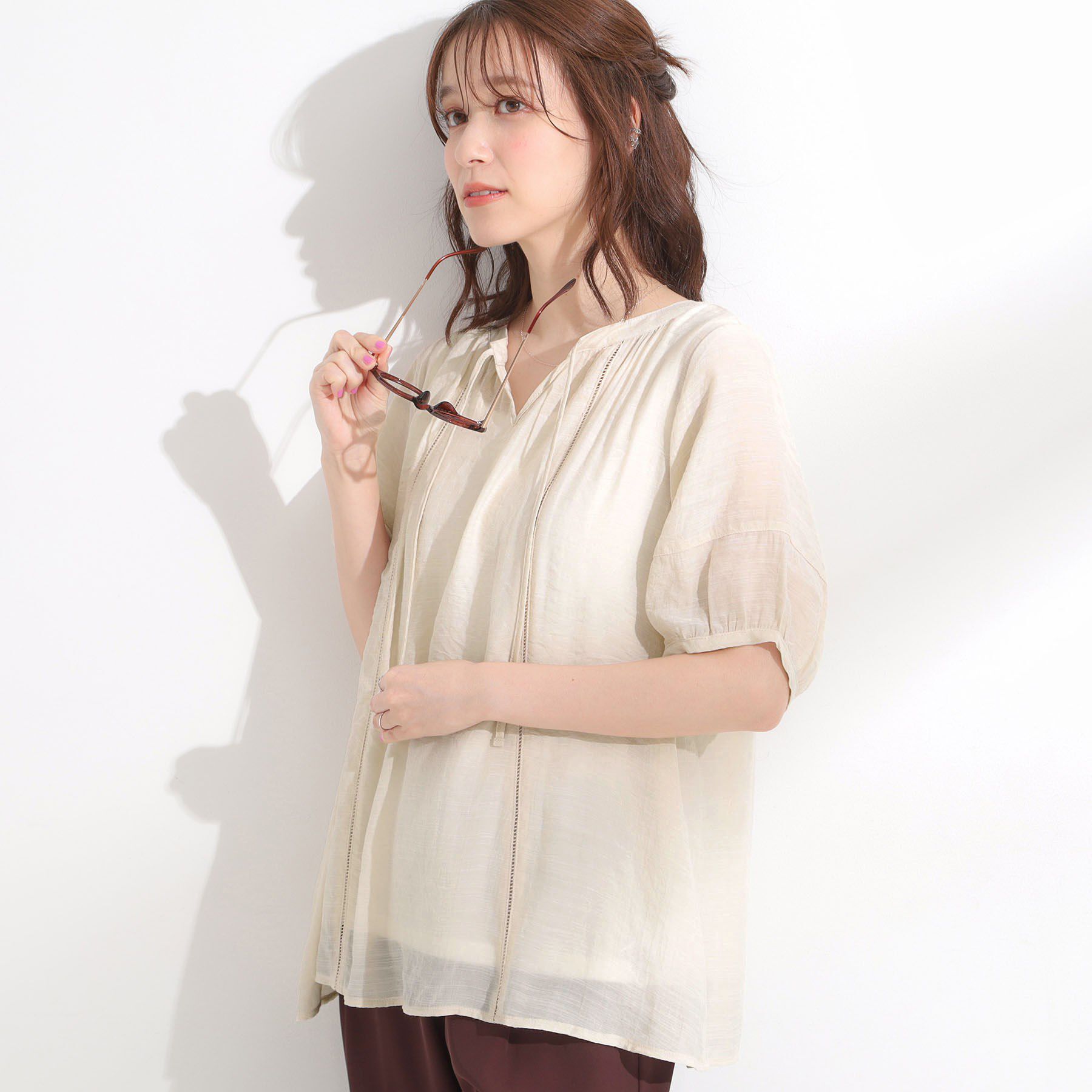 SHOO･LA･RUE「【S-LL/2点セット】リボン使いがアクセント はしごレースブラウス＋タンクトップ」|その他|ライトベージュ(05