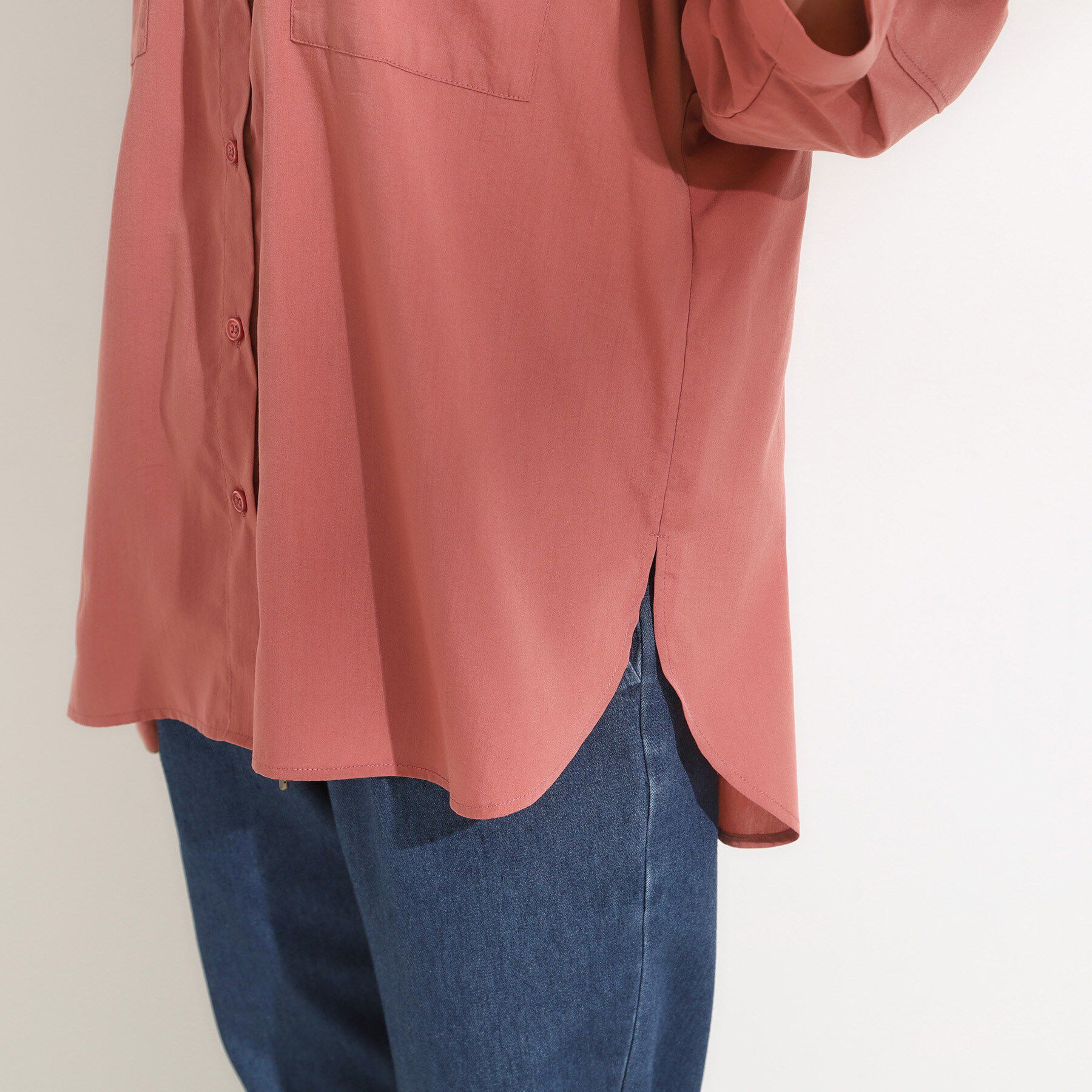 SHOO･LA･RUE「【S-LL/洗濯後しわになりにくい】コットン風 前あきドルマンブラウス」|シャツ・ブラウス|