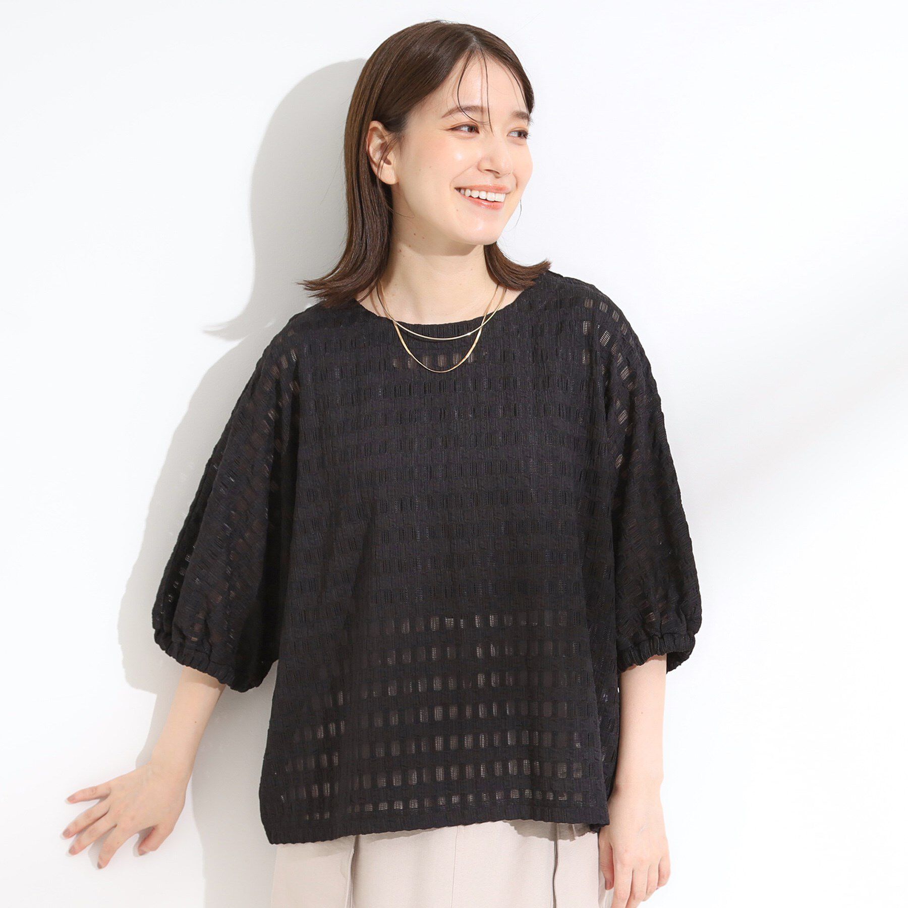 SHOO･LA･RUE「【S-LL】涼やかで好印象 シアーチェック ドルマントップス」|Tシャツ・カットソー|