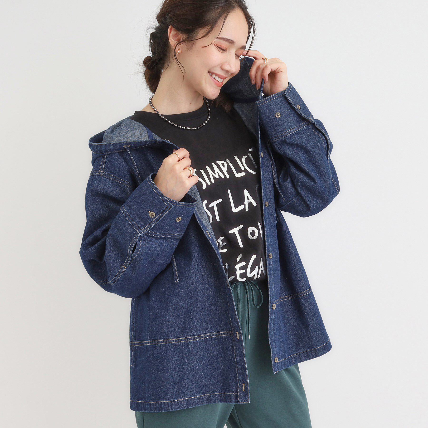 SHOO･LA･RUE「【S-LL】こなれ感ある着こなしに デニムフーディーブルゾン」|デニムジャケット|ネイビー(094)