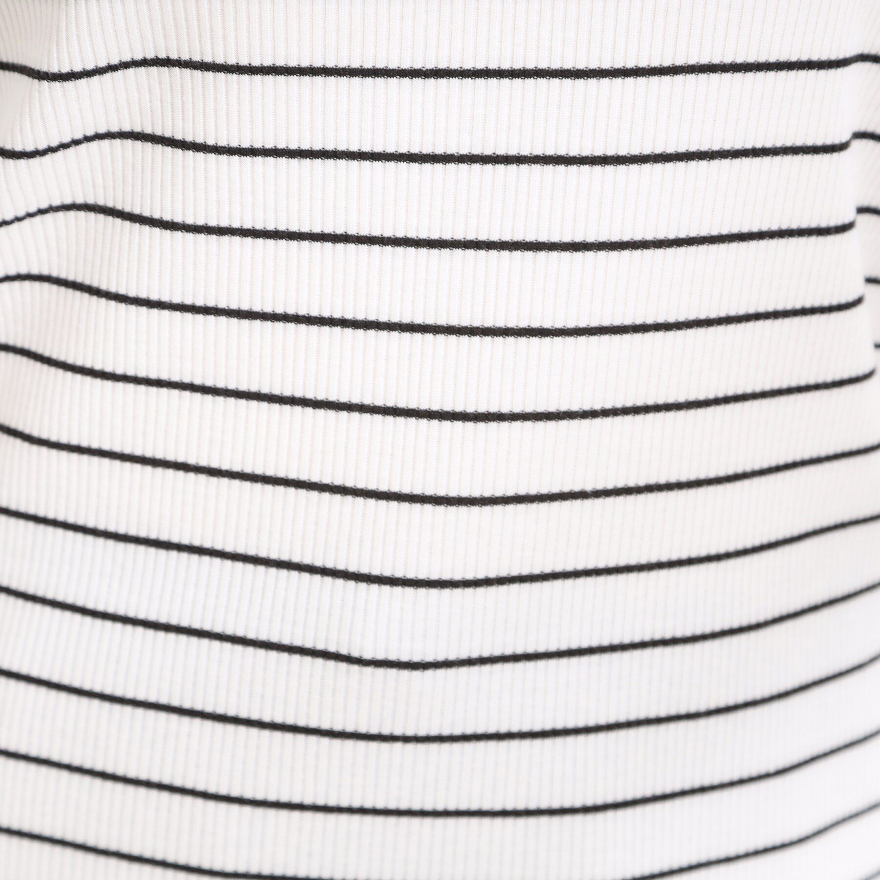 SHOO･LA･RUE「【S-LL】女性らしさ漂うハートネック テレコ5分袖トップス」|Tシャツ・カットソー|