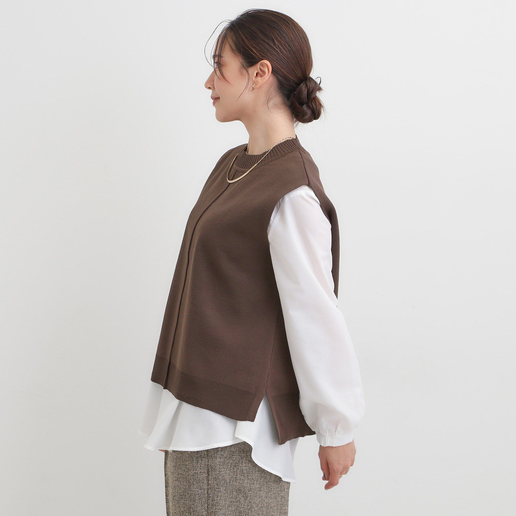 SHOO･LA･RUE「【S-LL/2点セット】着回し自在 ニットベスト＋フレアブラウス」|ニット・セーター|