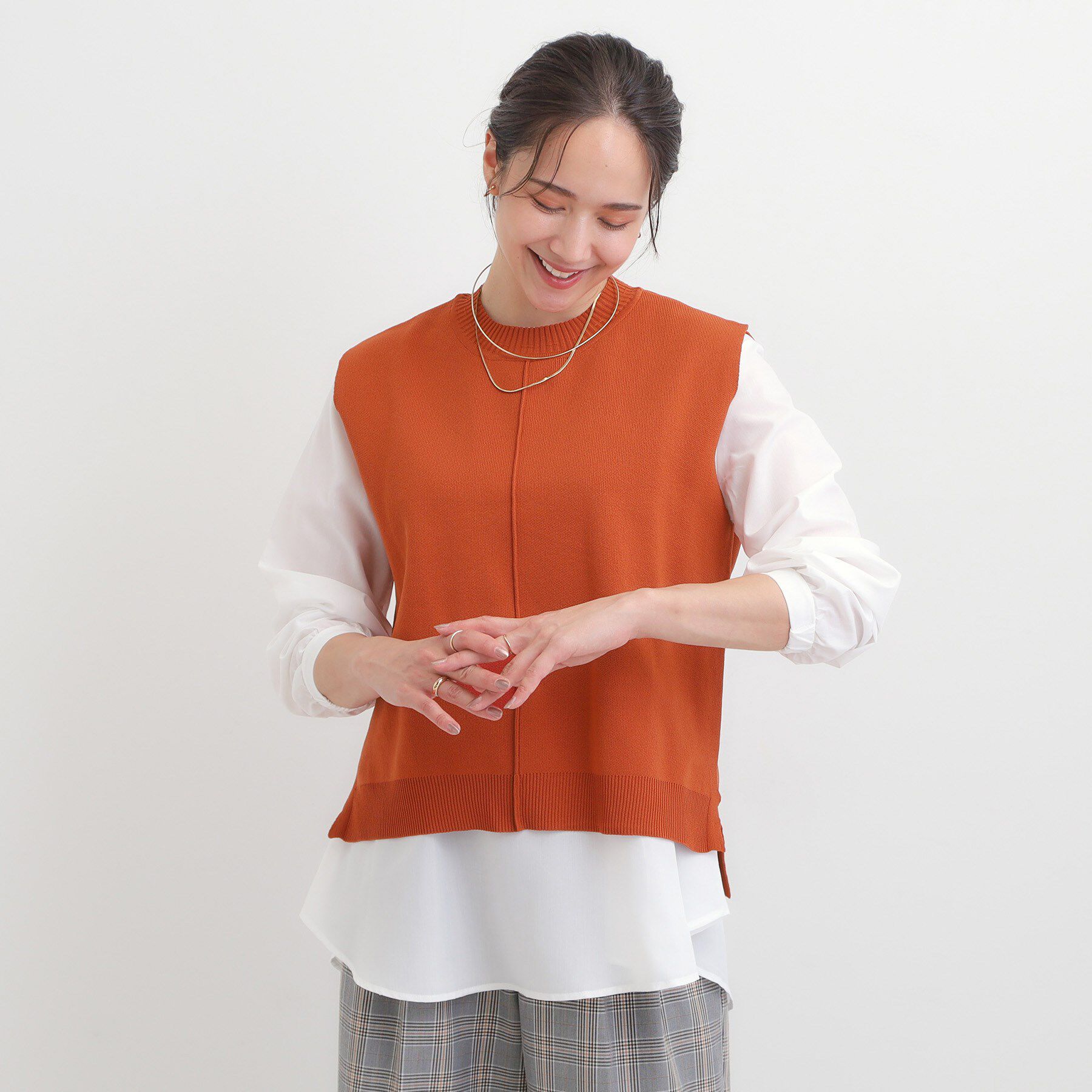 SHOO･LA･RUE「【S-LL/2点セット】着回し自在 ニットベスト＋フレアブラウス」|ニット・セーター|